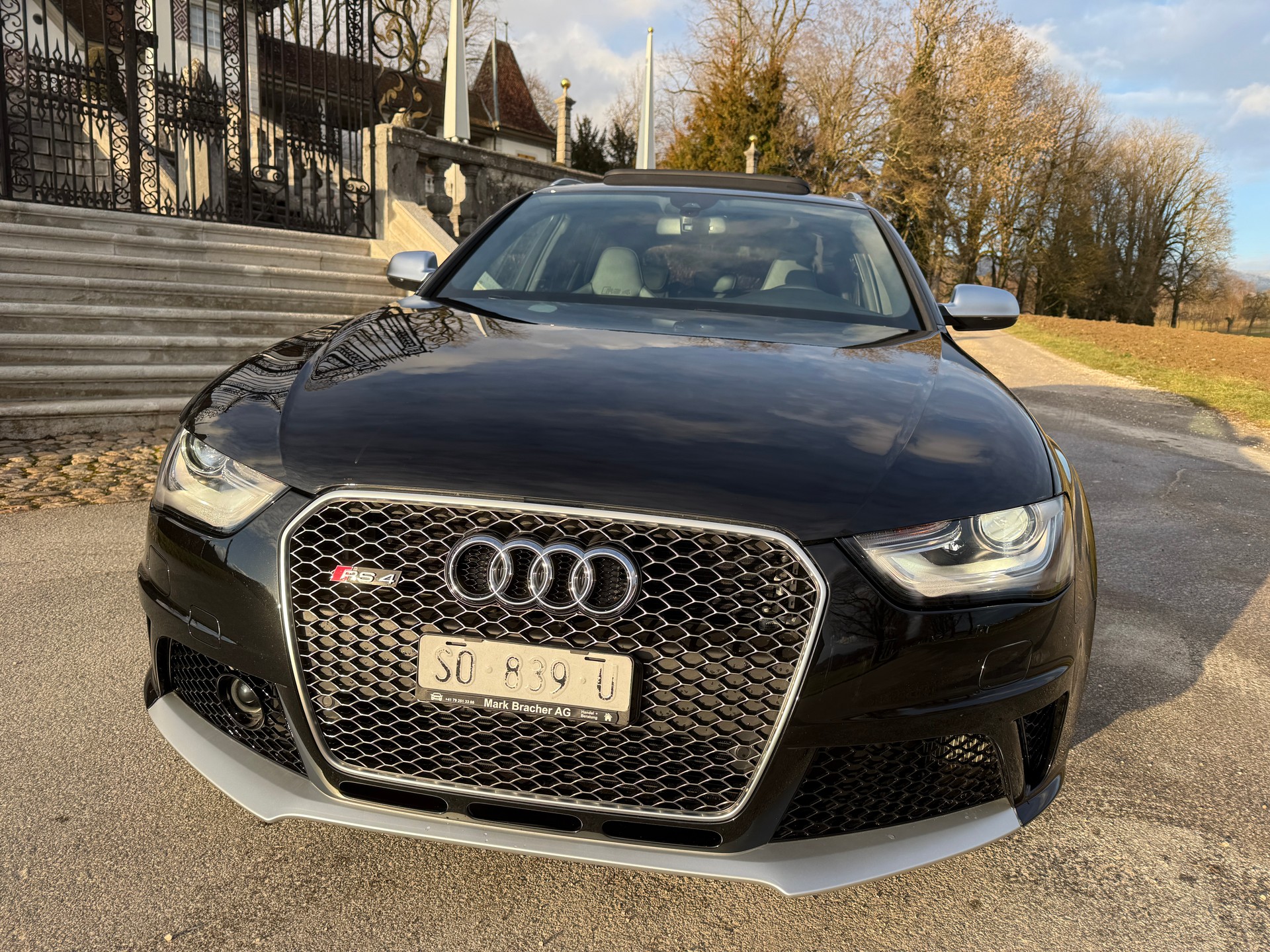 AUDI RS4 Avant 4.2 FSI V8 quattro S-tronic-showroom-element-3