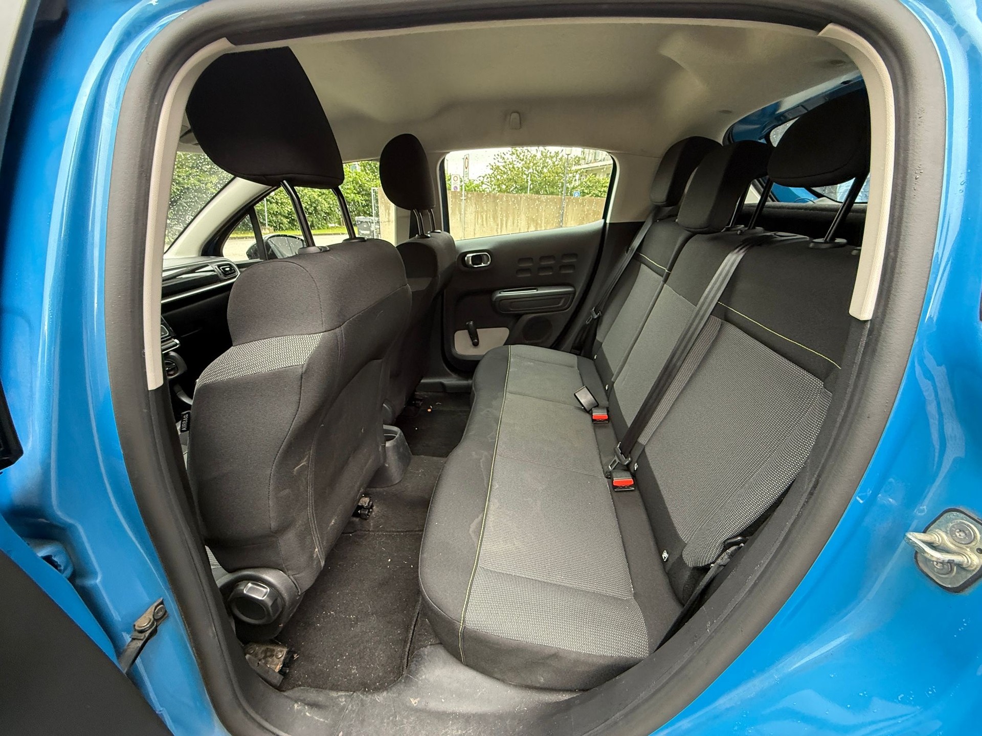 CITROEN C3 1.2i PureTech Shine-image-11