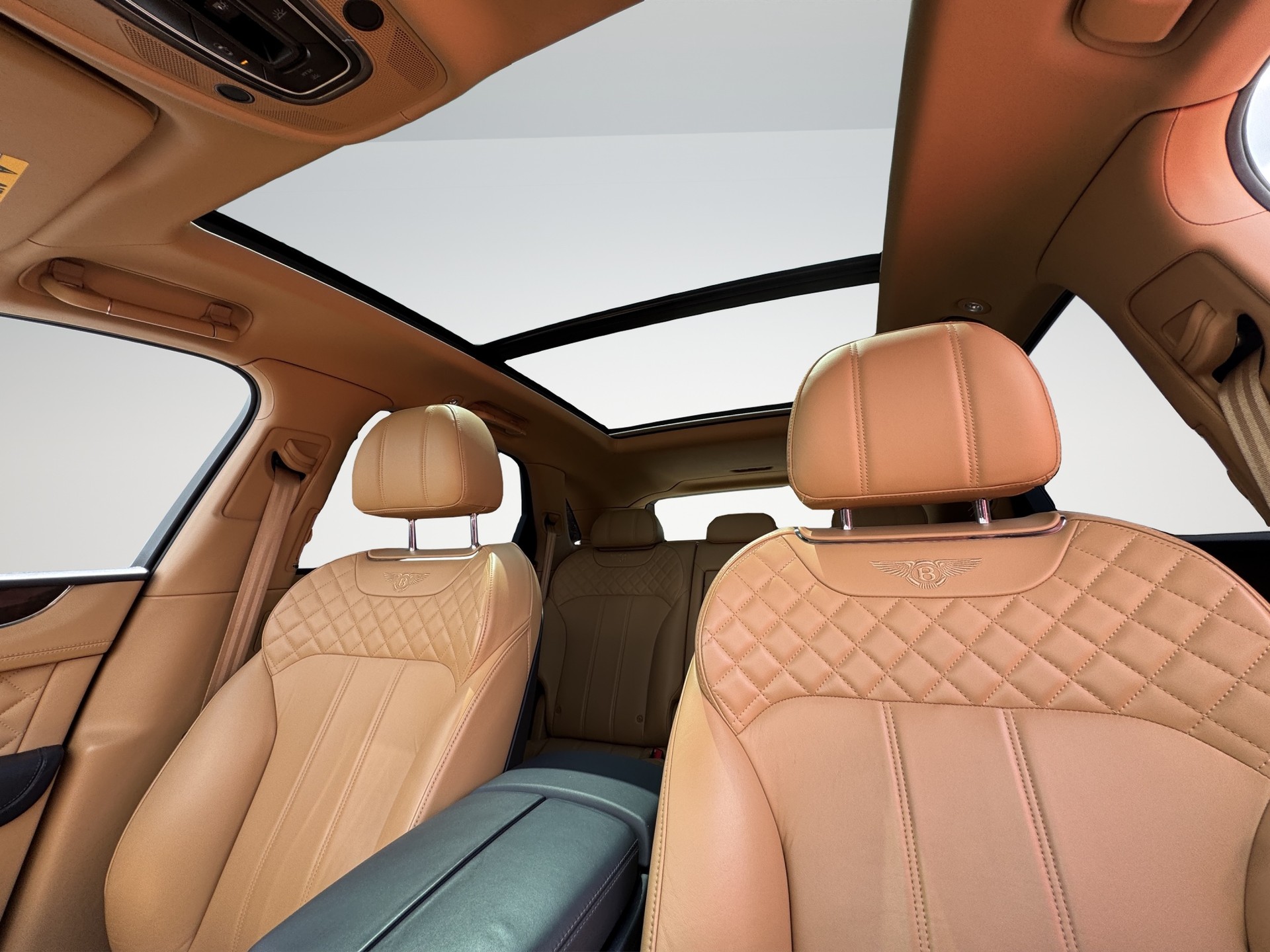 BENTLEY Bentayga 6.0 W12-image-13