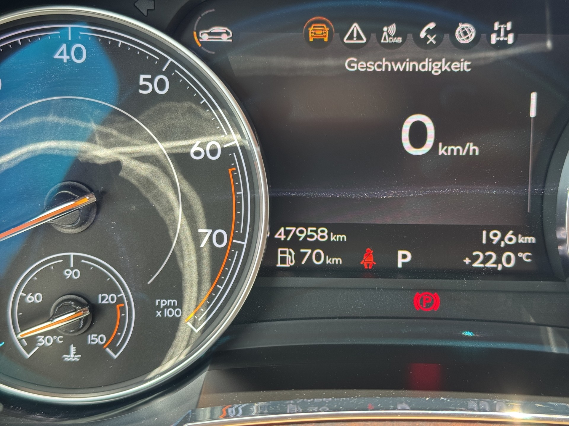 BENTLEY Bentayga 6.0 W12-image-18