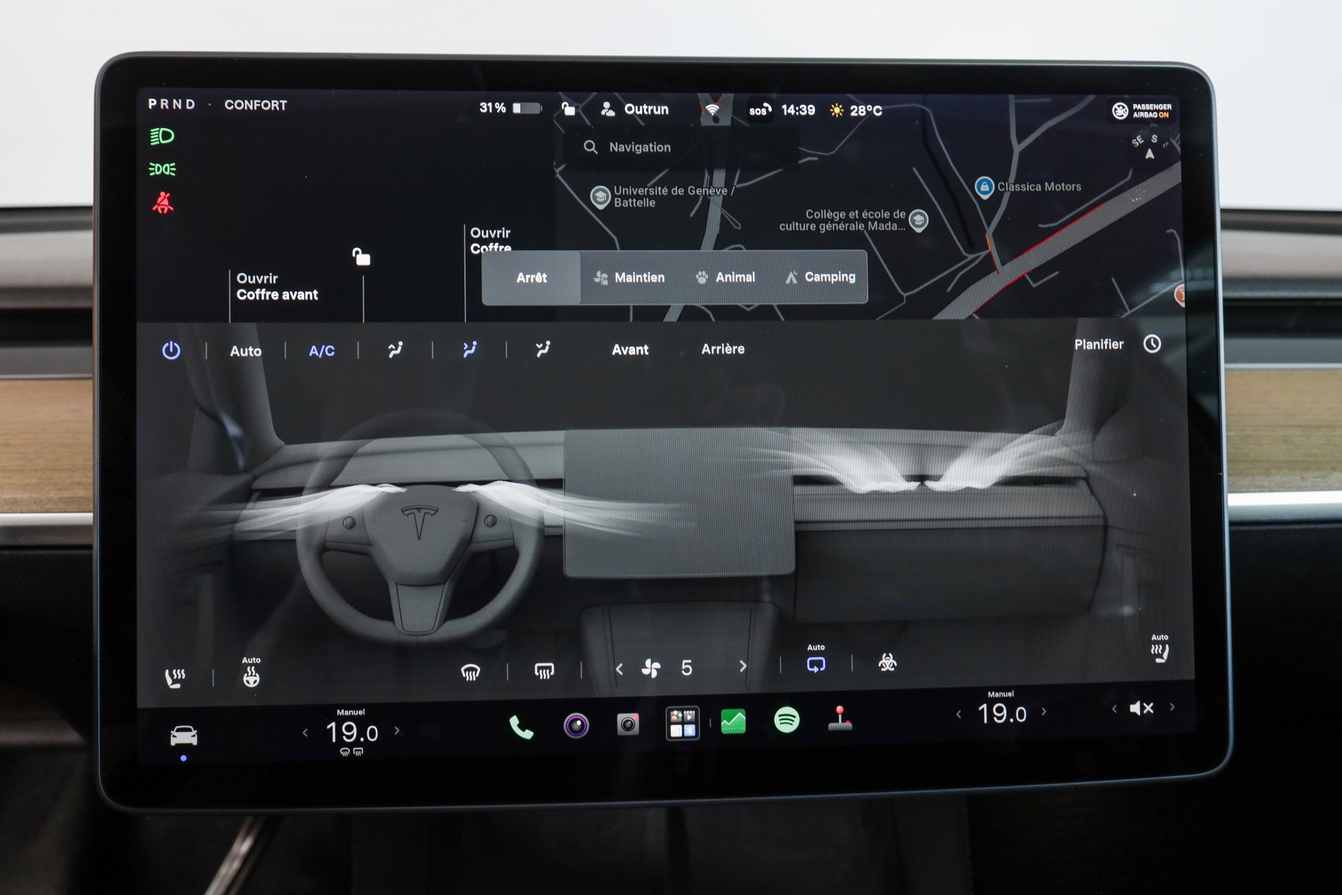TESLA Model Y Long Range-image-15