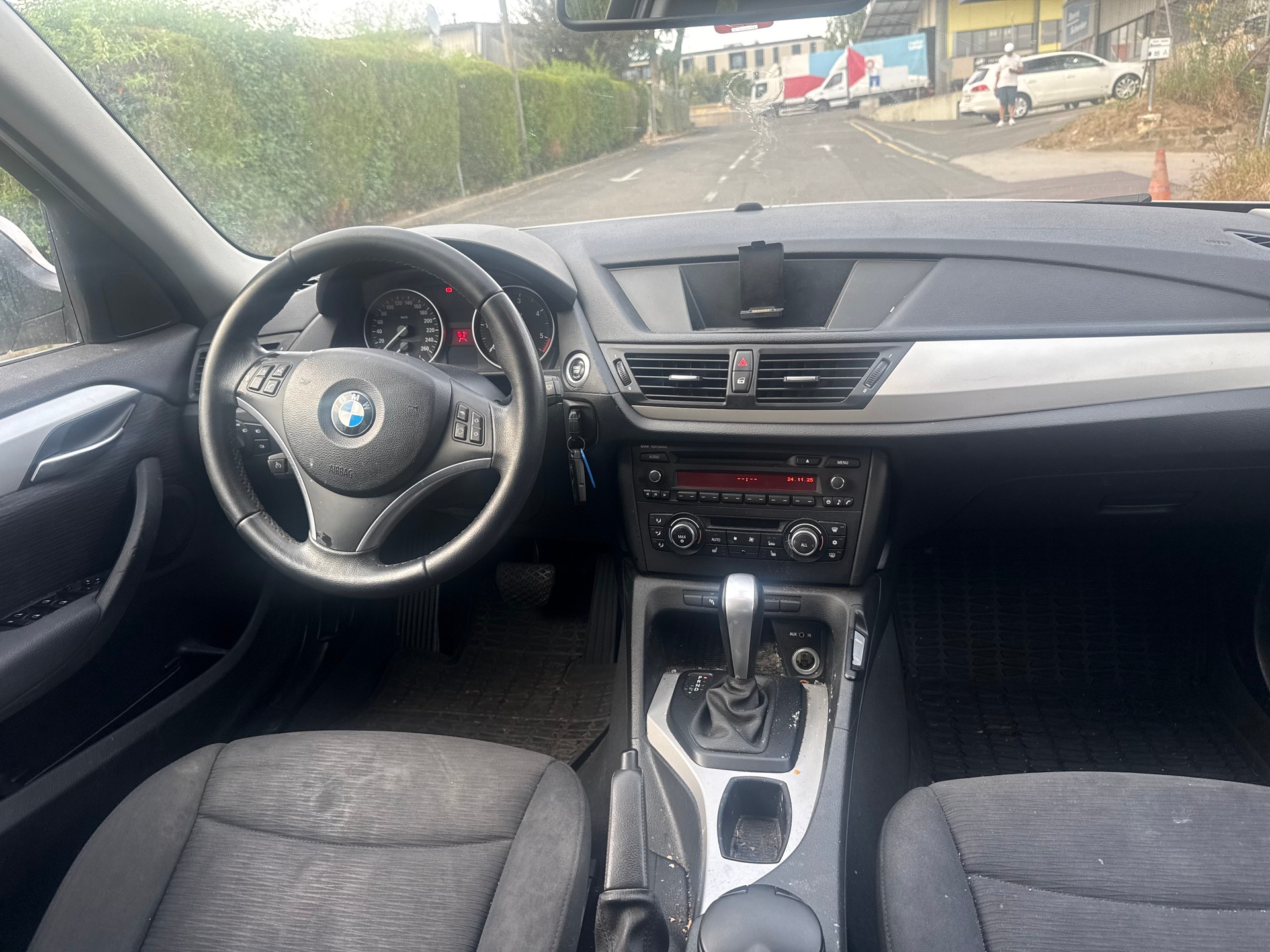 BMW X1 xDrive 23d Steptronic-image-9