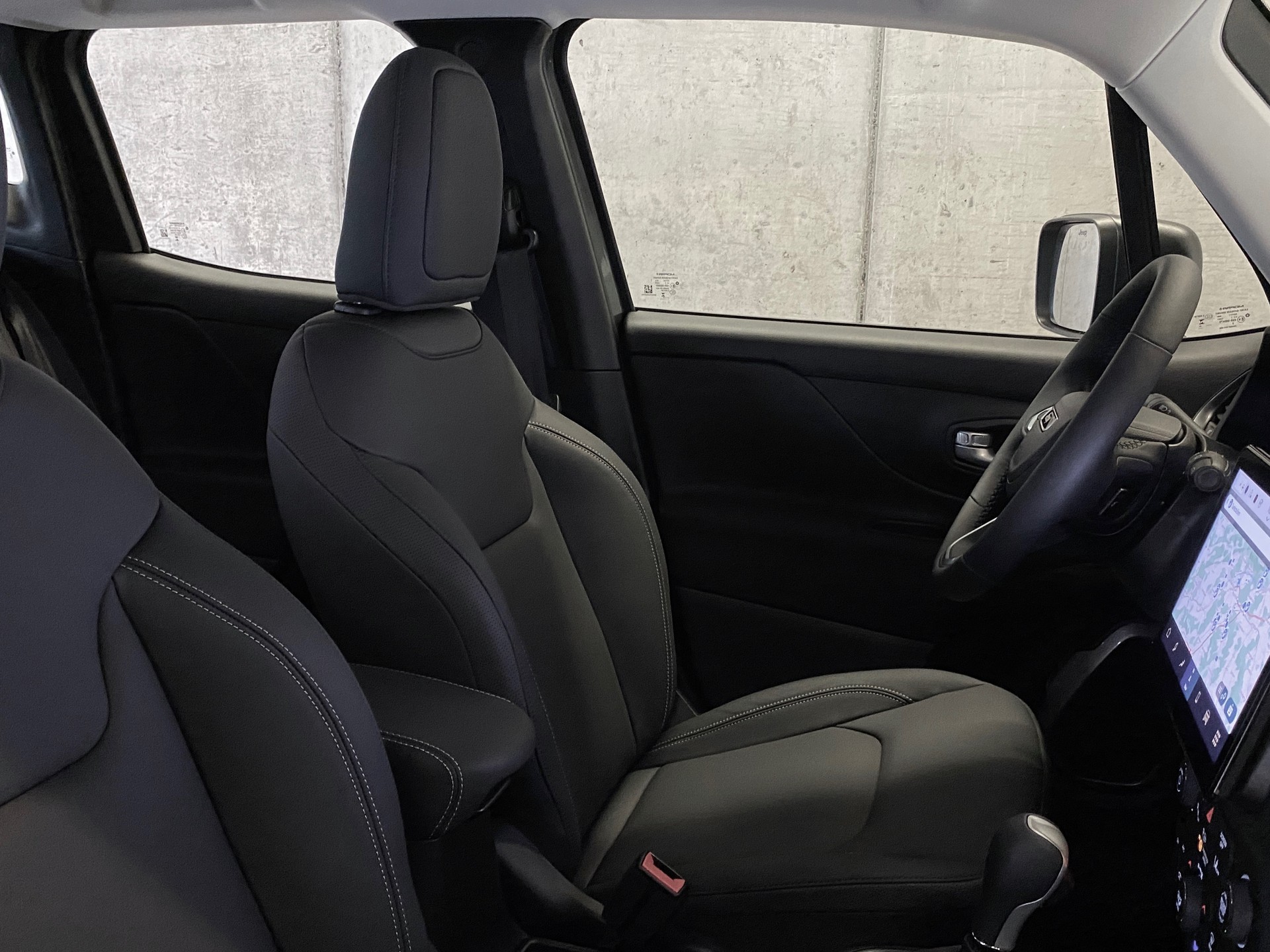 JEEP Renegade 1.5*MildHybrid*Swiss*Summit*-image-28