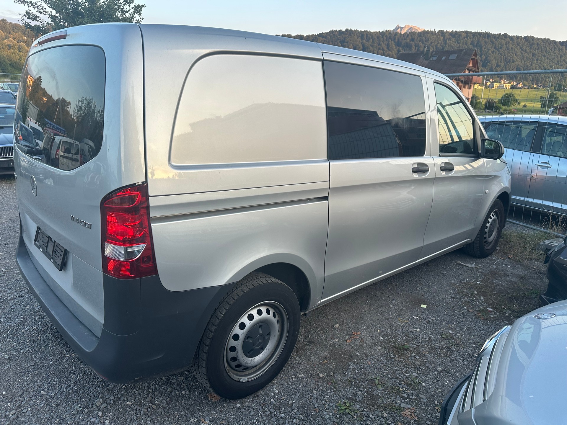 MERCEDES-BENZ Vito 114 CDI 9G-Tronic Pro-image-8