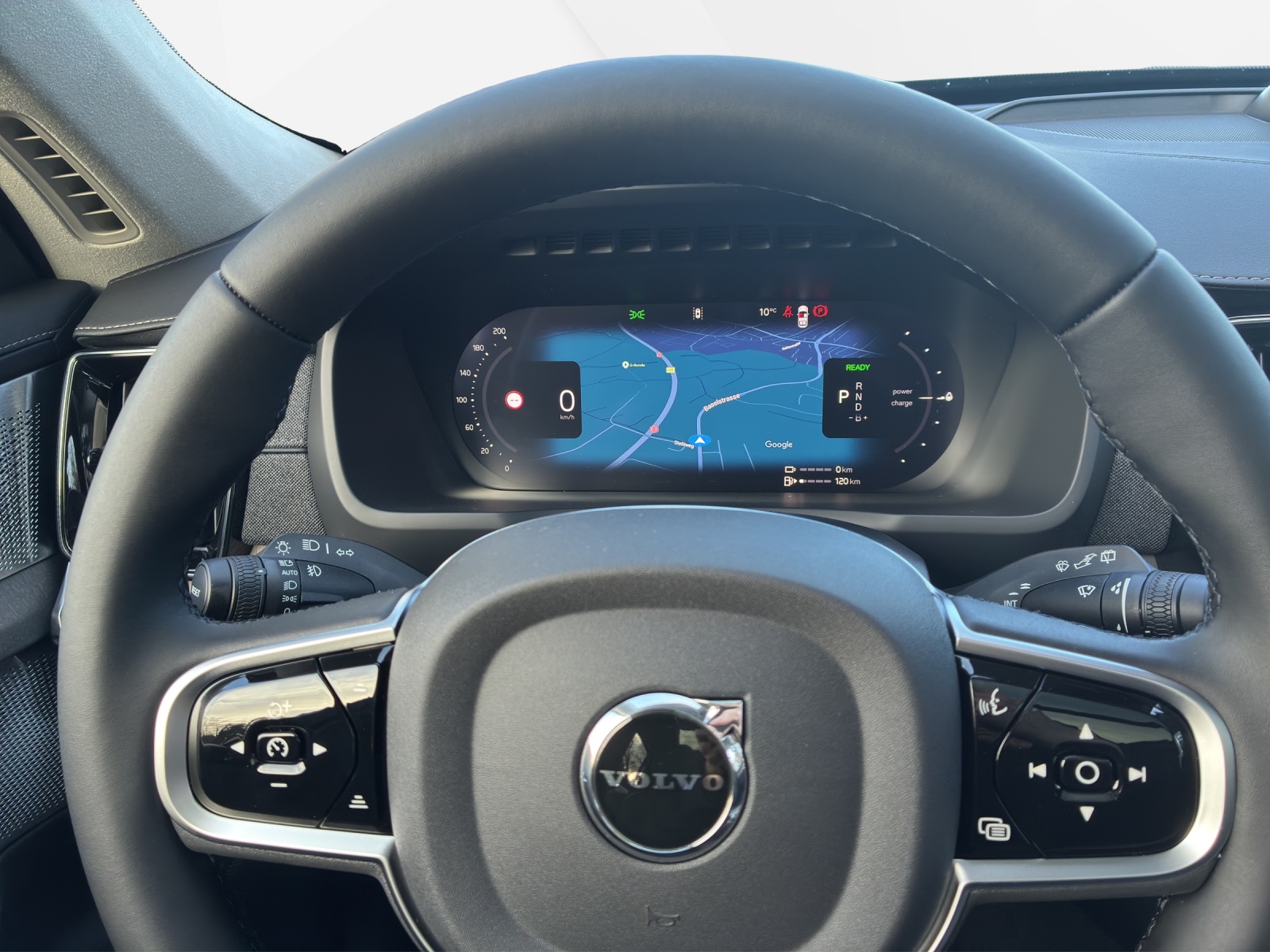 VOLVO XC90 2.0 T8 TE XCLUSIVE Edition Dark eAWD-image-15