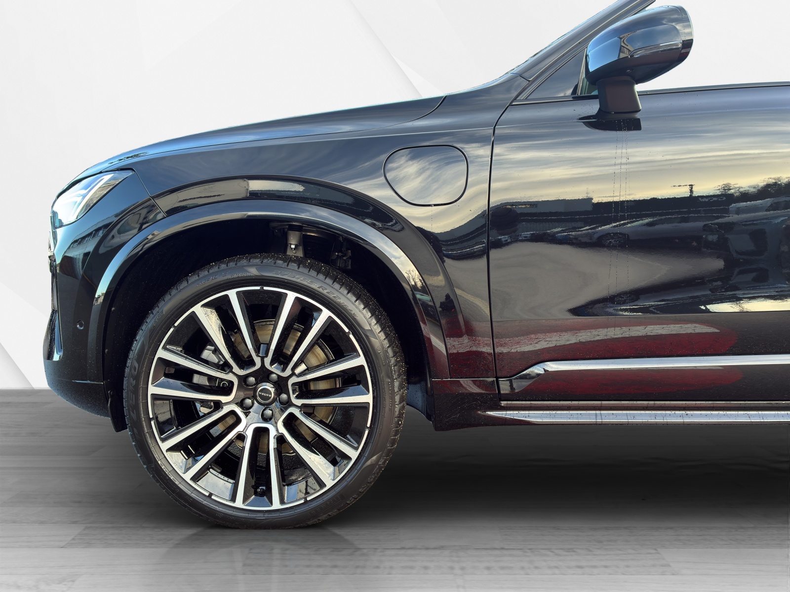 VOLVO XC90 2.0 T8 TE XCLUSIVE Edition Dark eAWD-image-8