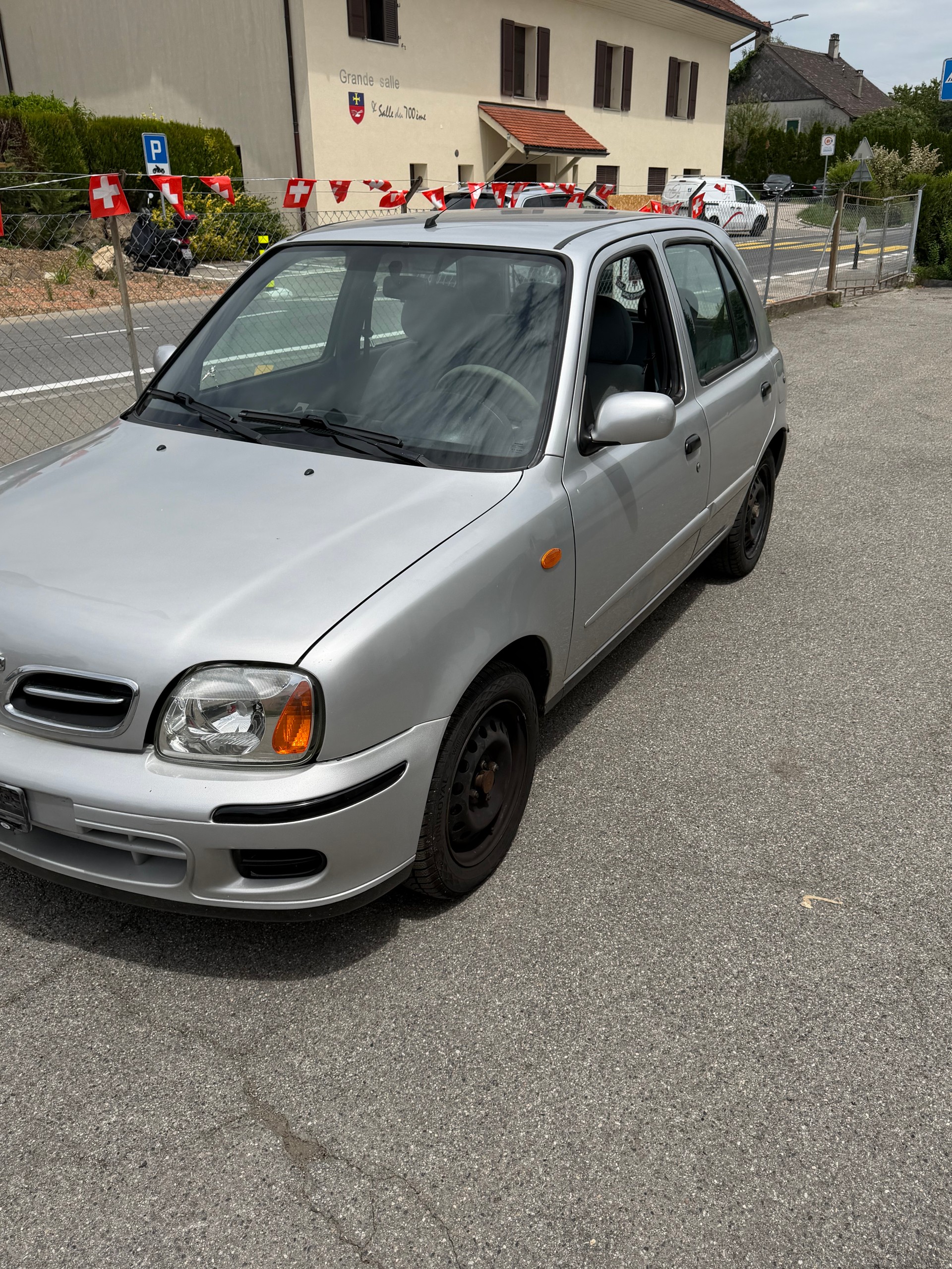 NISSAN Micra 1.4 Comfort-image-4
