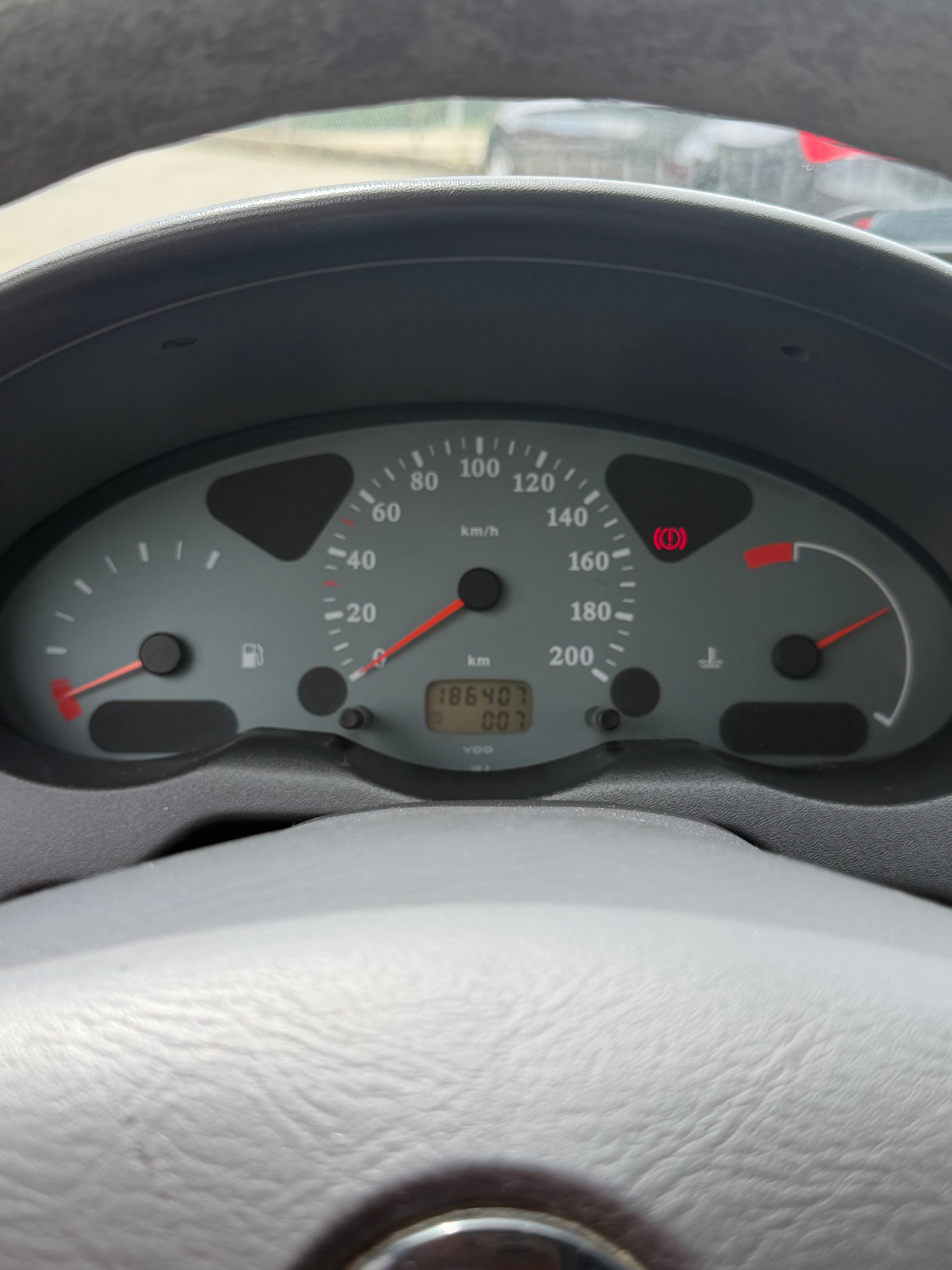 NISSAN Micra 1.4 Comfort-image-8