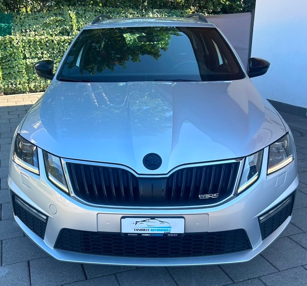 SKODA Octavia Combi 2.0 TDI RS 4x4 DSG-image-1