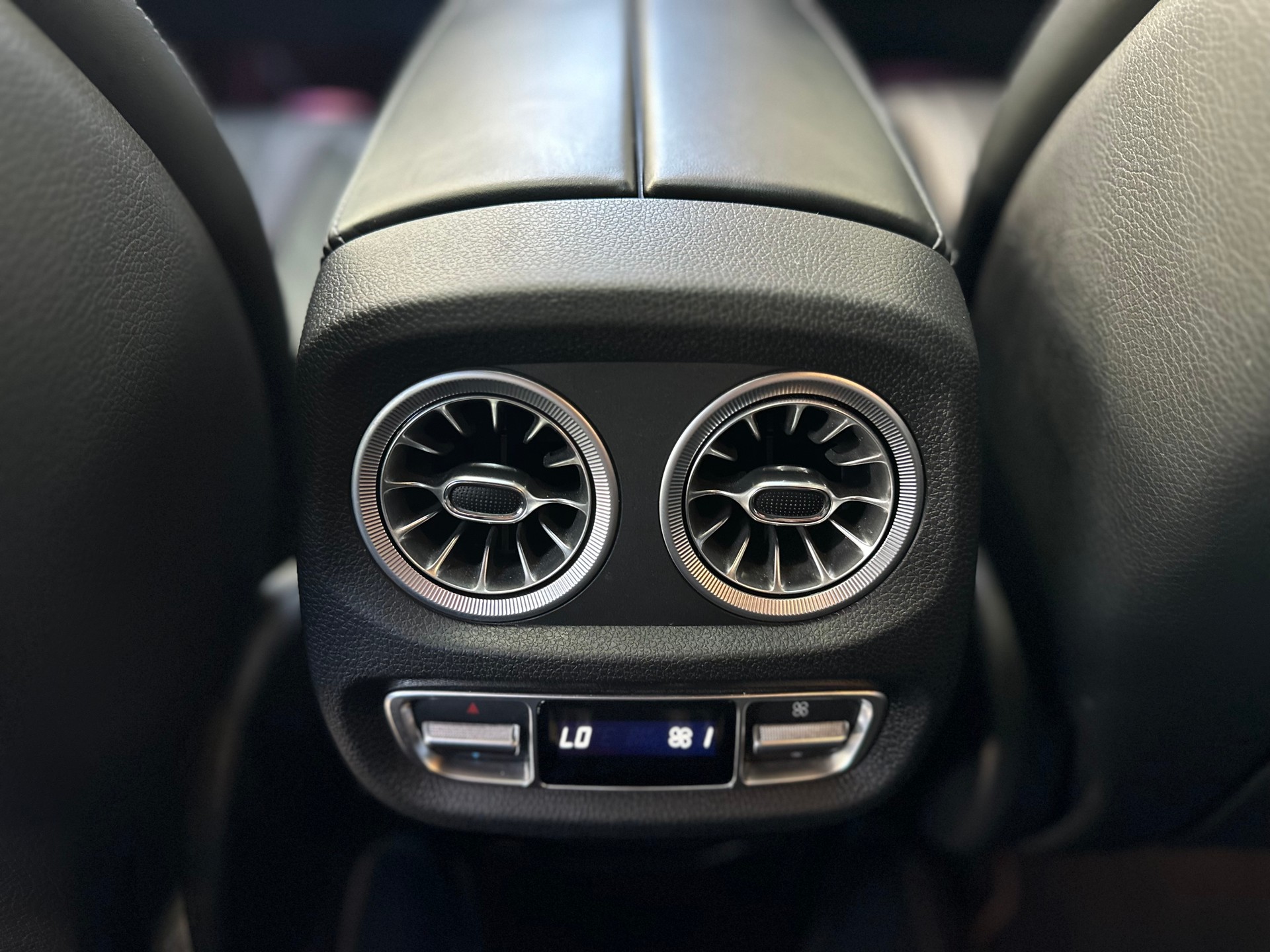 MERCEDES-BENZ G 63 AMG Speedshift Plus G-Tronic-image-13