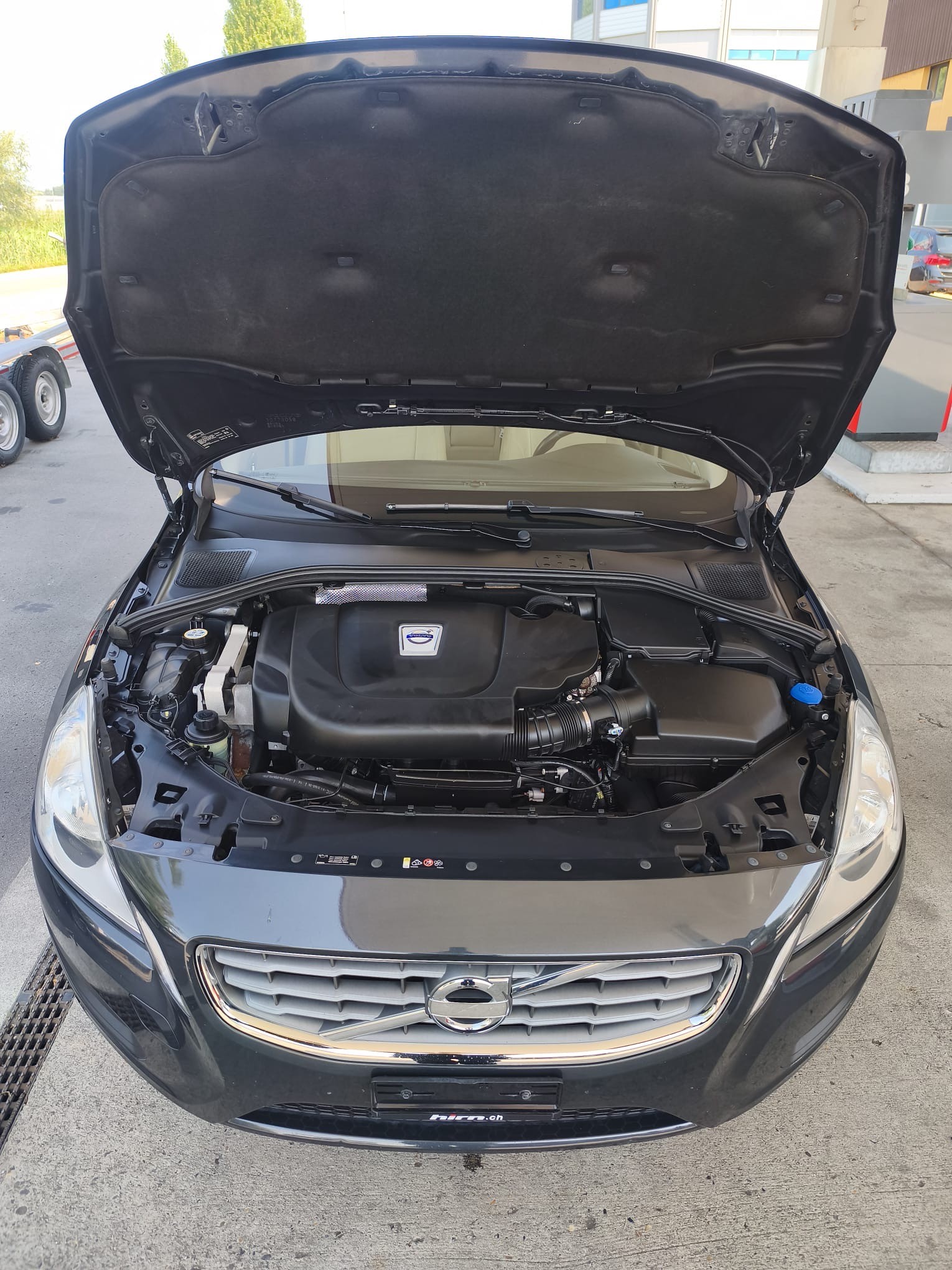 VOLVO S60 D5 Summum Geartronic-image-22