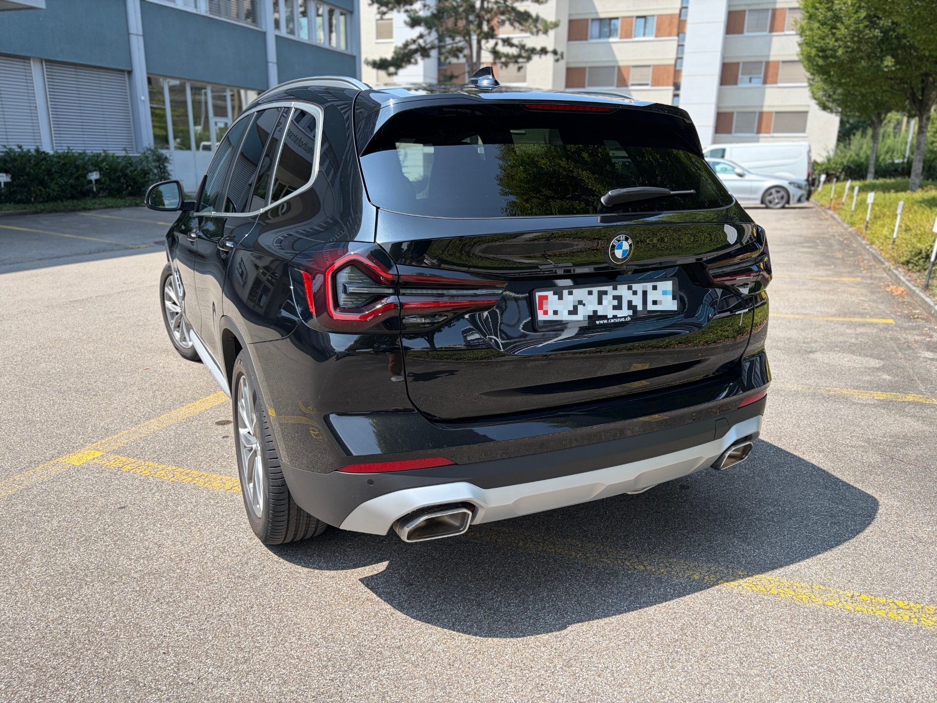 BMW xDrive20d * BMW-Garantie bis 05.2028 * Anhängerkupplung-image-1