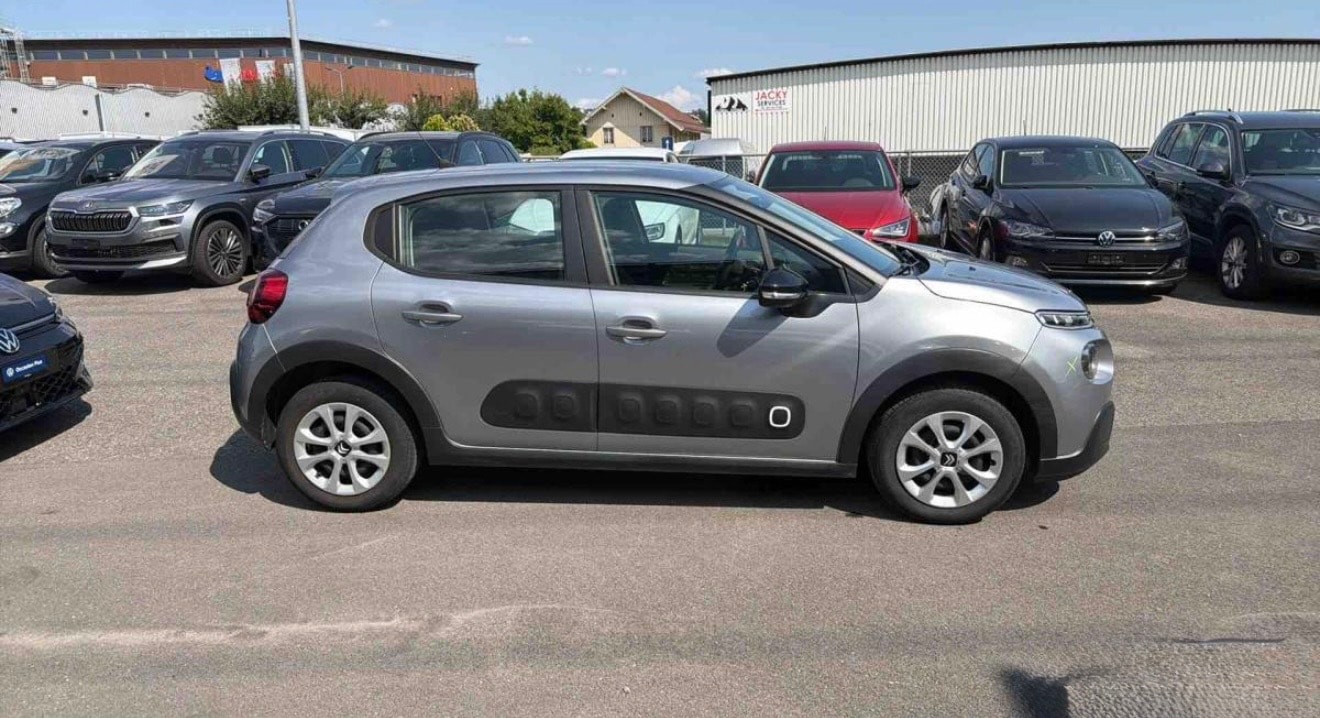 CITROEN C3 1.2i PureTech Feel-image-0