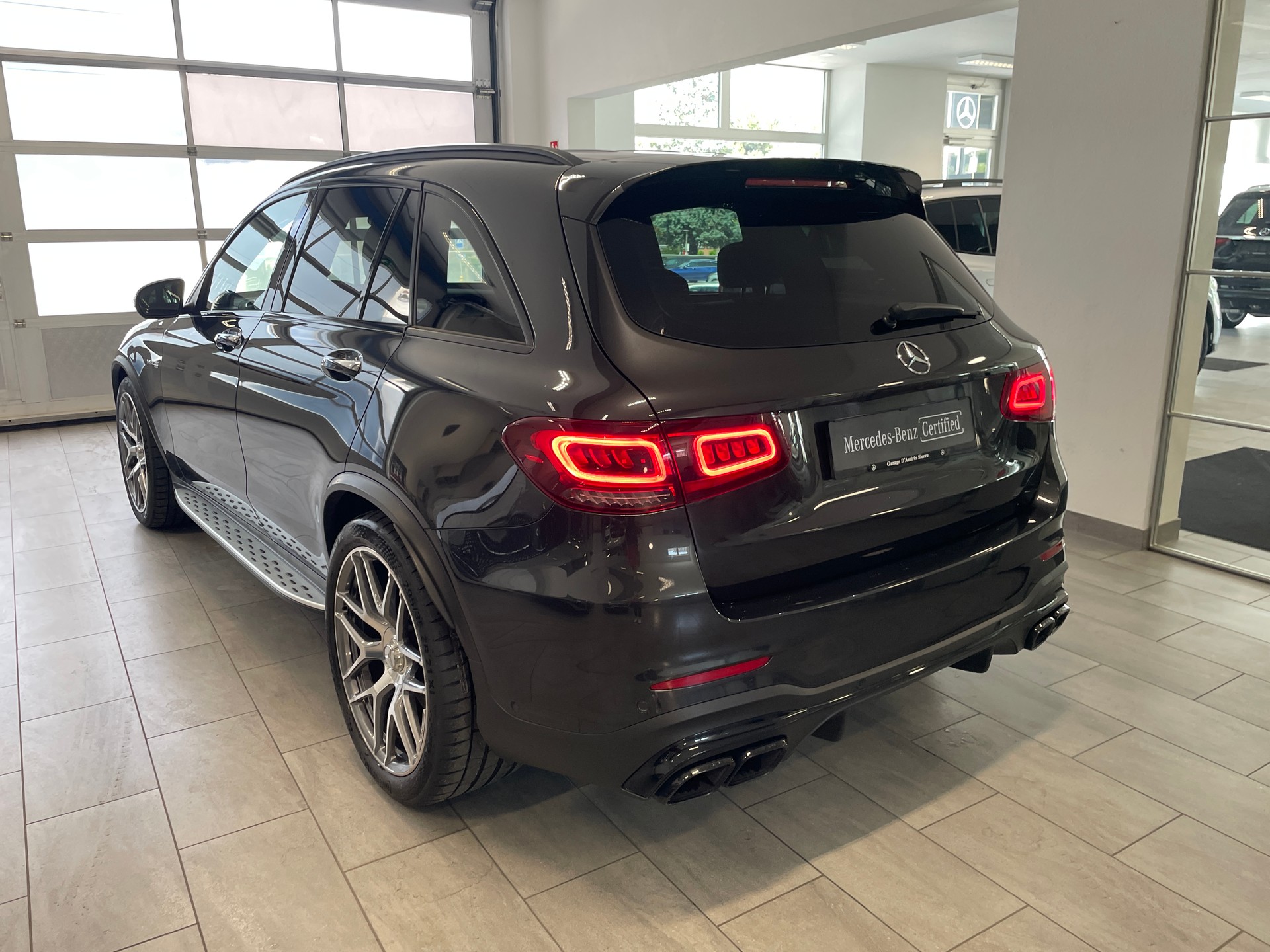 MERCEDES-BENZ GLC 63 S AMG 4Matic 9G-Tronic-image-4