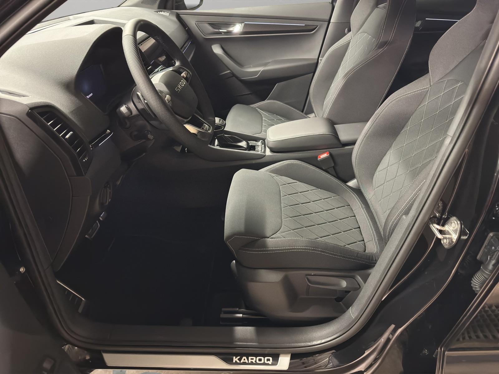 SKODA Karoq 2.0 TSI SportLine 4x4 DSG-image-5