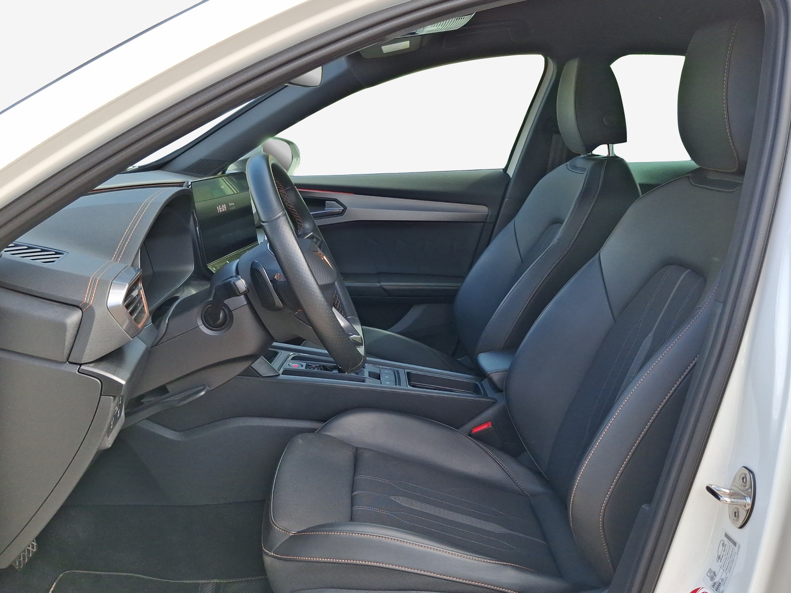 CUPRA Formentor 2.0TSI 4Drive Inicio DSG-image-7