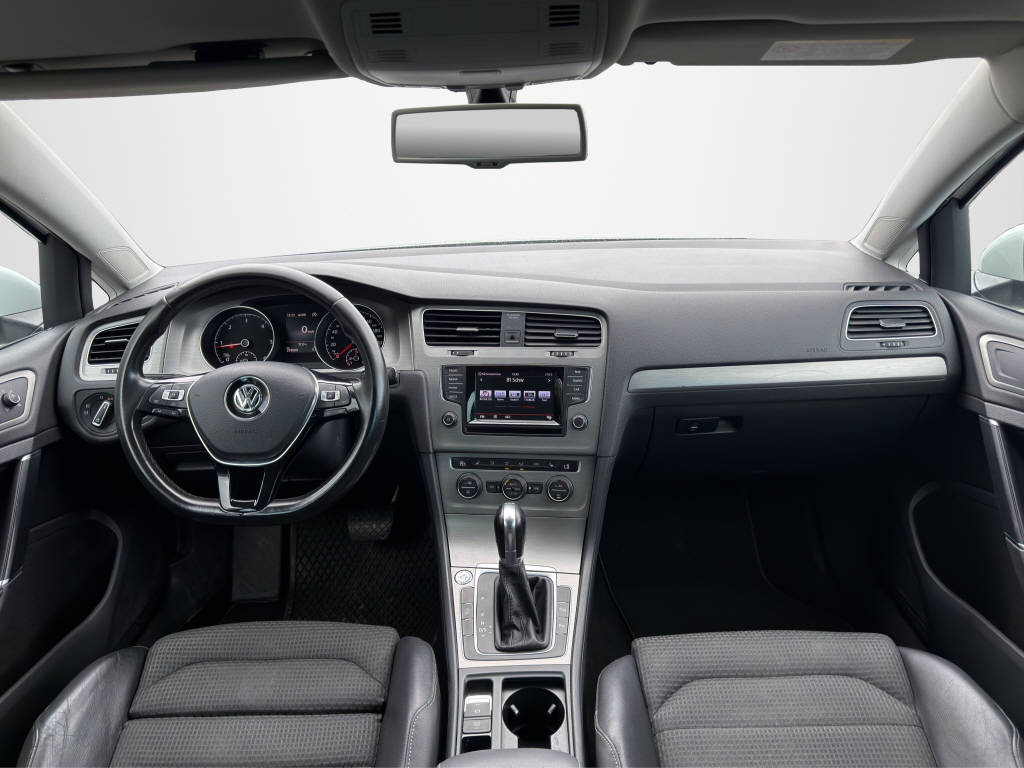 VW Golf VII Variant 2.0 TDI Comfortline DSG-image-12