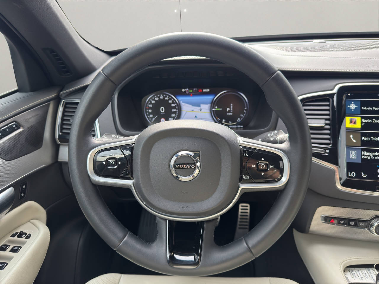 VOLVO XC90 2.0 T8 TE R-Design 7P. eAWD-image-9
