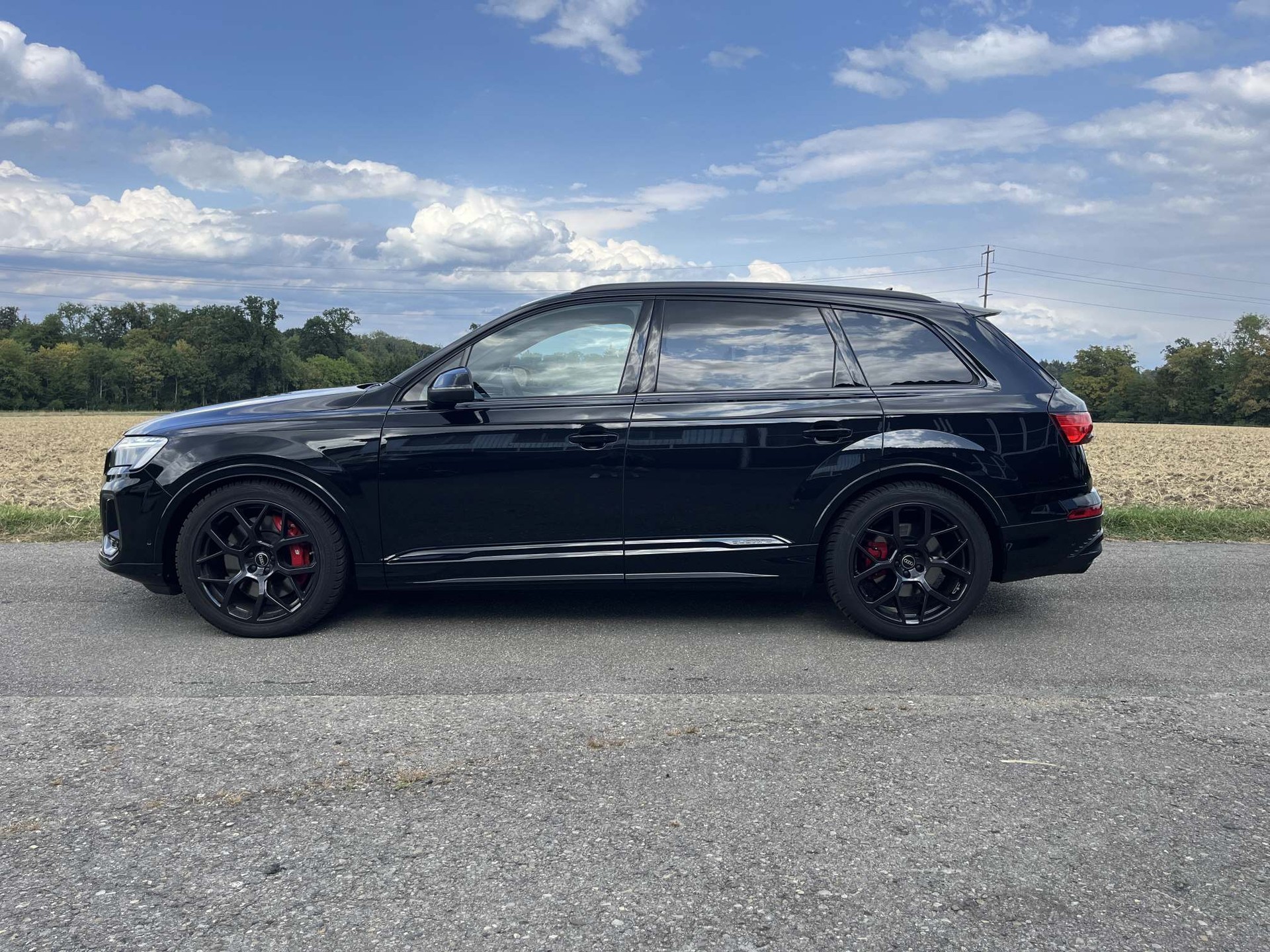 AUDI SQ7 4.0 V8 TFSI quattro T-Tronic-image-3