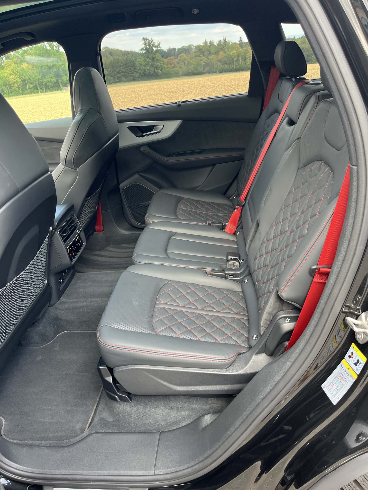 AUDI SQ7 4.0 V8 TFSI quattro T-Tronic-image-9