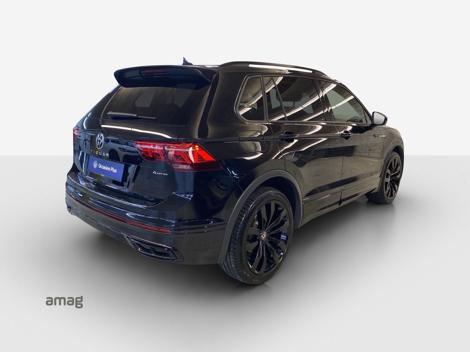 VW Tiguan 2.0TSI R-Line 4Motion DSG-image-4
