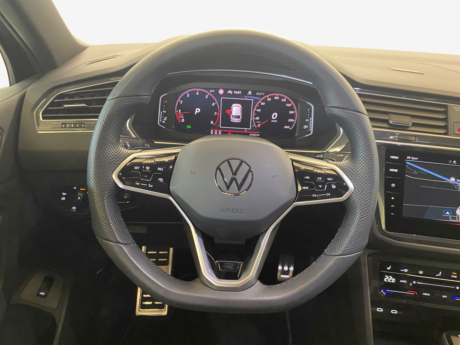 VW Tiguan 2.0TSI R-Line 4Motion DSG-image-9
