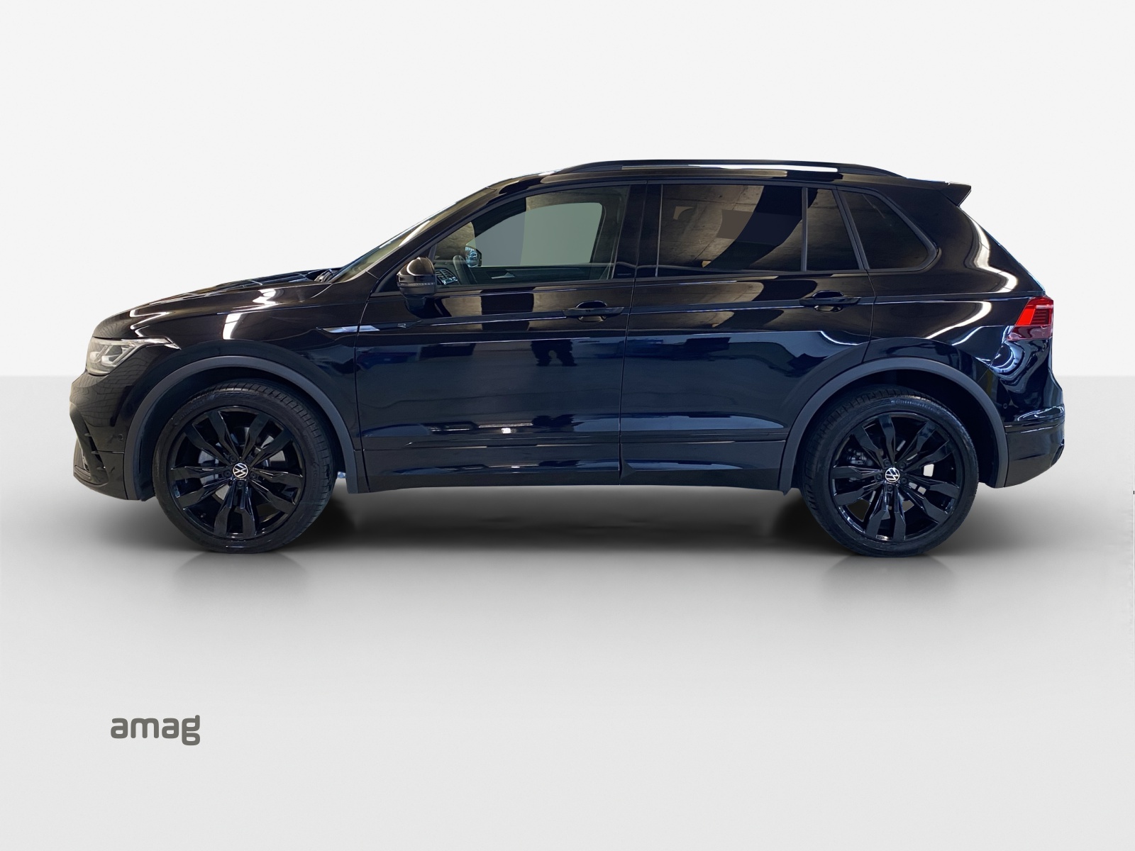 VW Tiguan 2.0TSI R-Line 4Motion DSG-image-1