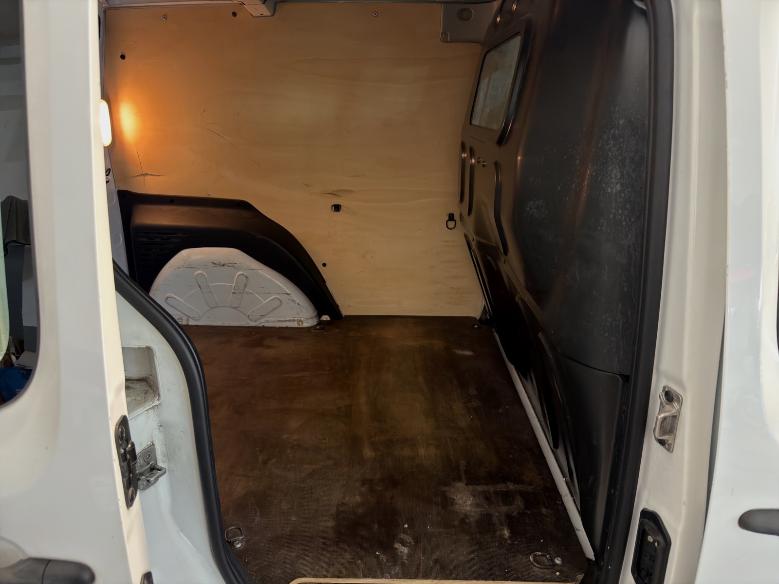 RENAULT Kangoo Medium dCi 90 ENERGY Business-image-11