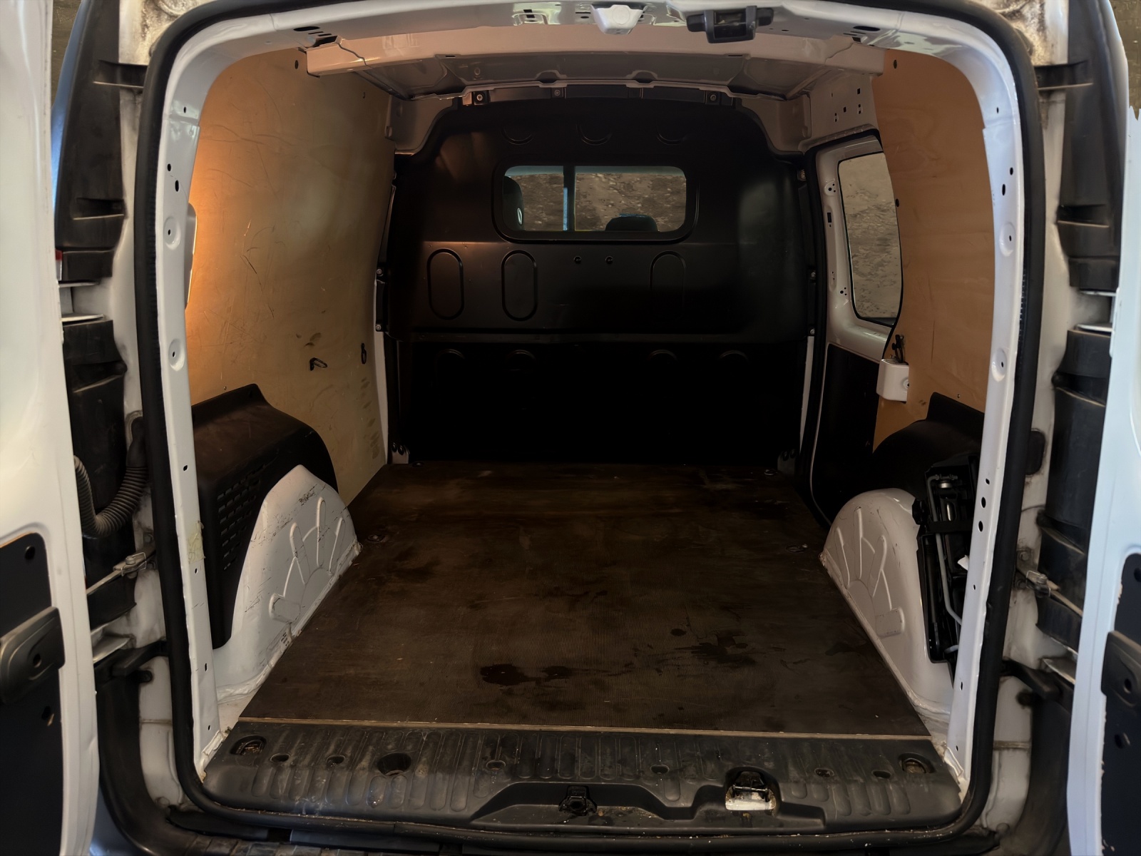 RENAULT Kangoo Medium dCi 90 ENERGY Business-image-10