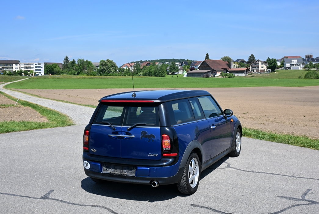 MINI Clubman Cooper-image-2