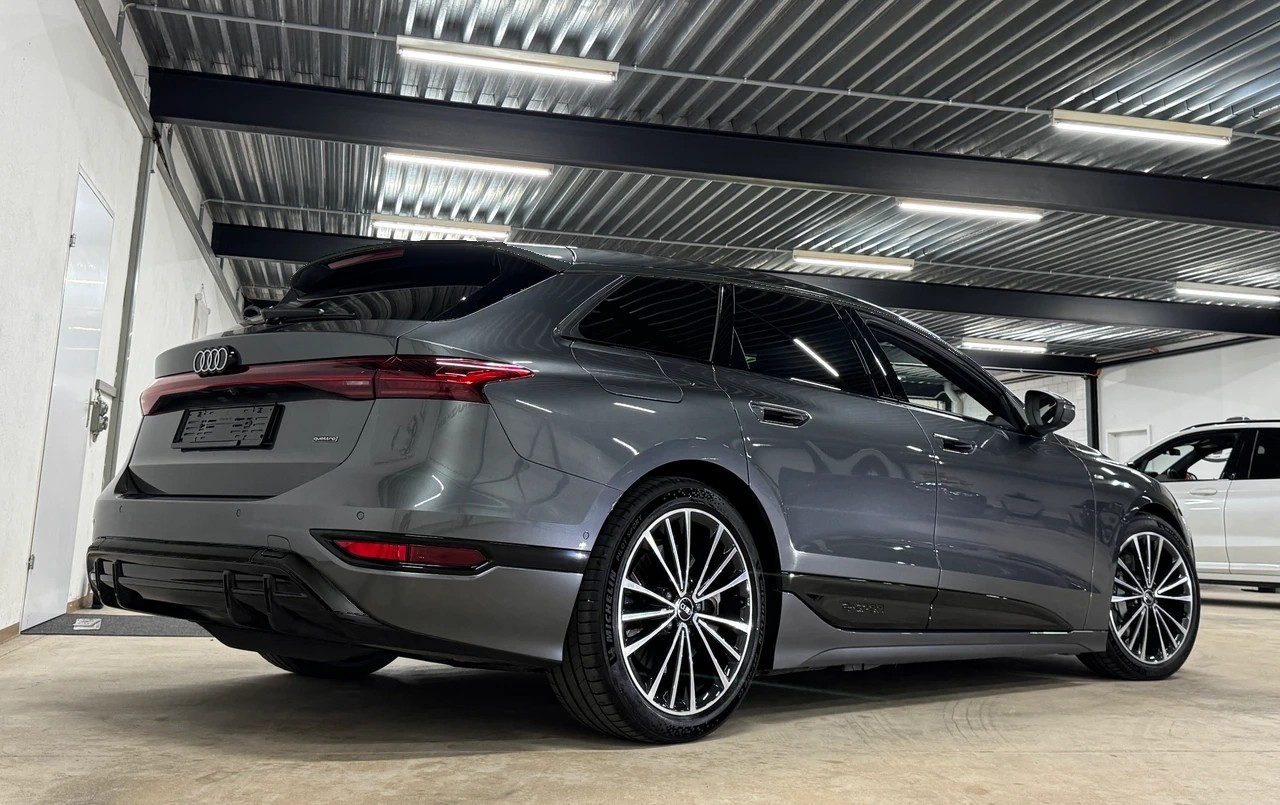 AUDI A6 Avant e-tron S-LINE quattro 428PS // CH-Fahrzeug // Paket Premium experience-image-4