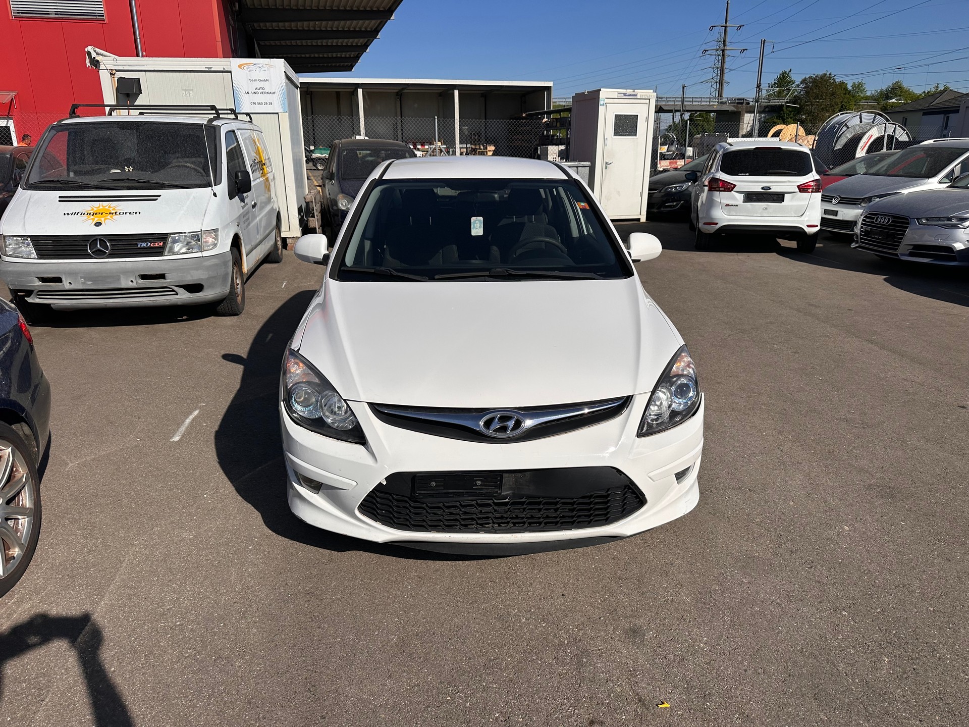 HYUNDAI i30 1.4 Comfort-image-0