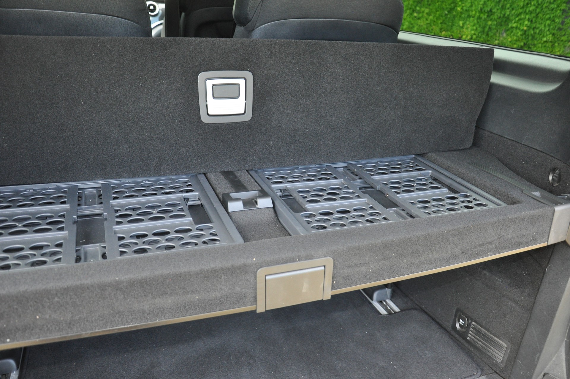 MERCEDES-BENZ V- Class 250 BT Lang-image-2