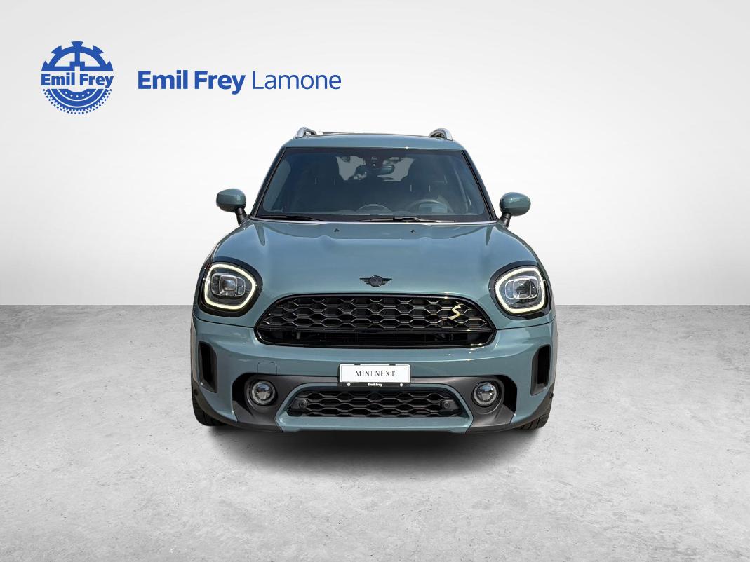 MINI Countryman F60 1.5i Cooper S E ALL4-image-9