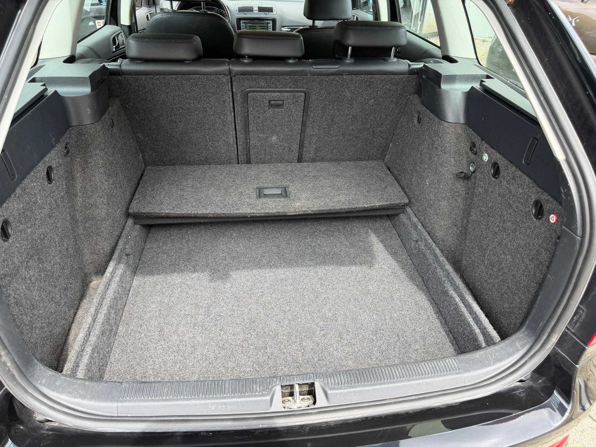 SKODA Octavia Combi 1.8 TSI Laurin & Klement 4x4-image-6