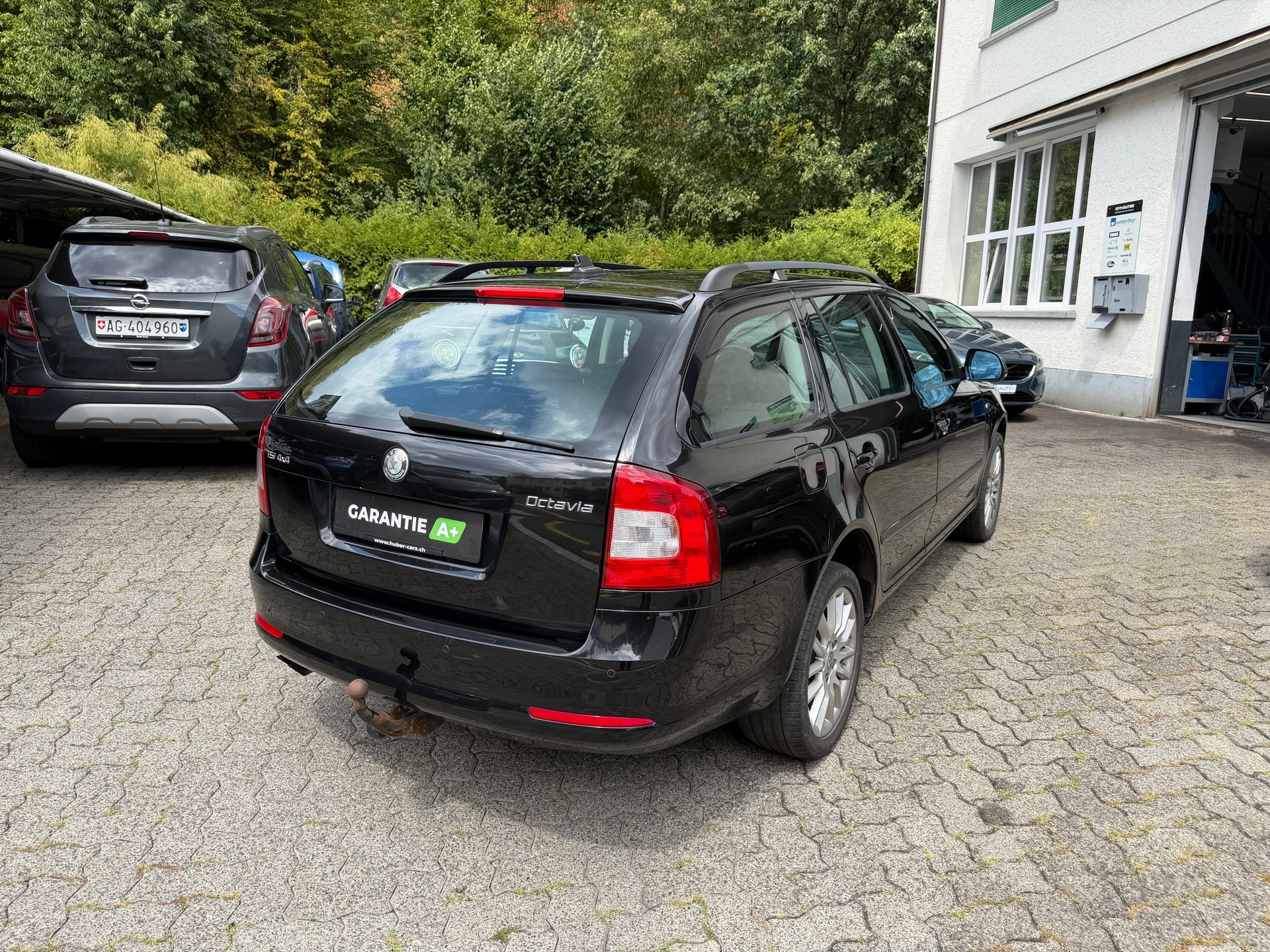 SKODA Octavia Combi 1.8 TSI Laurin & Klement 4x4-image-11