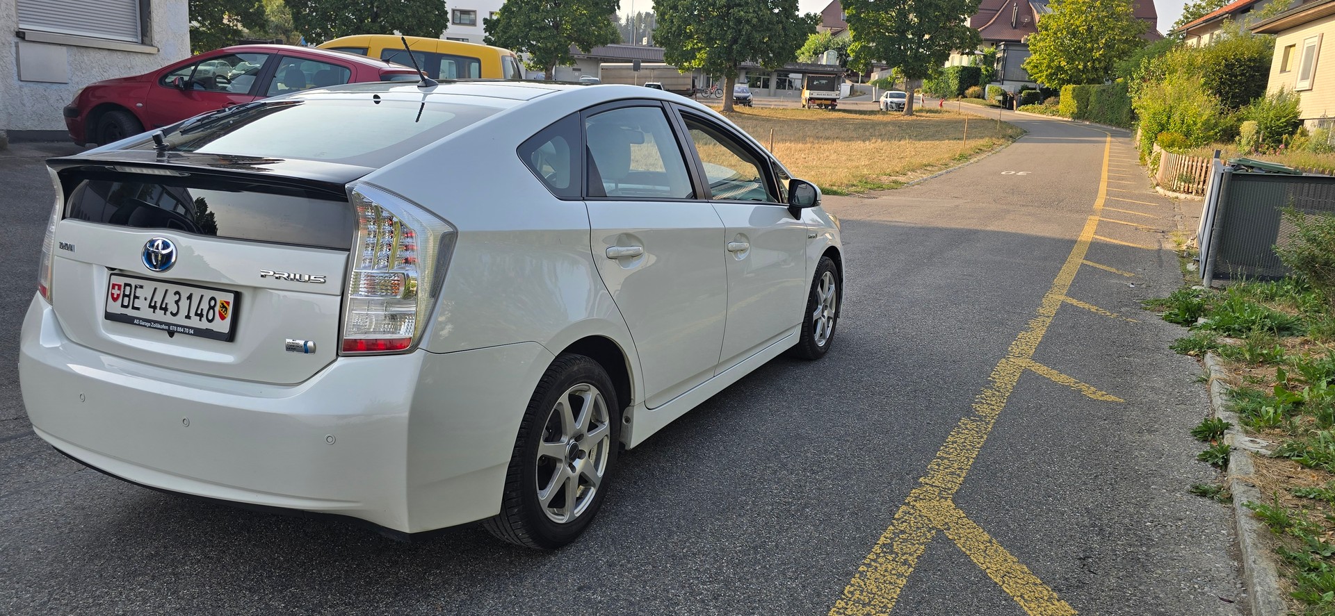 TOYOTA Prius 1.8 16V HSD Sol Premium-image-6