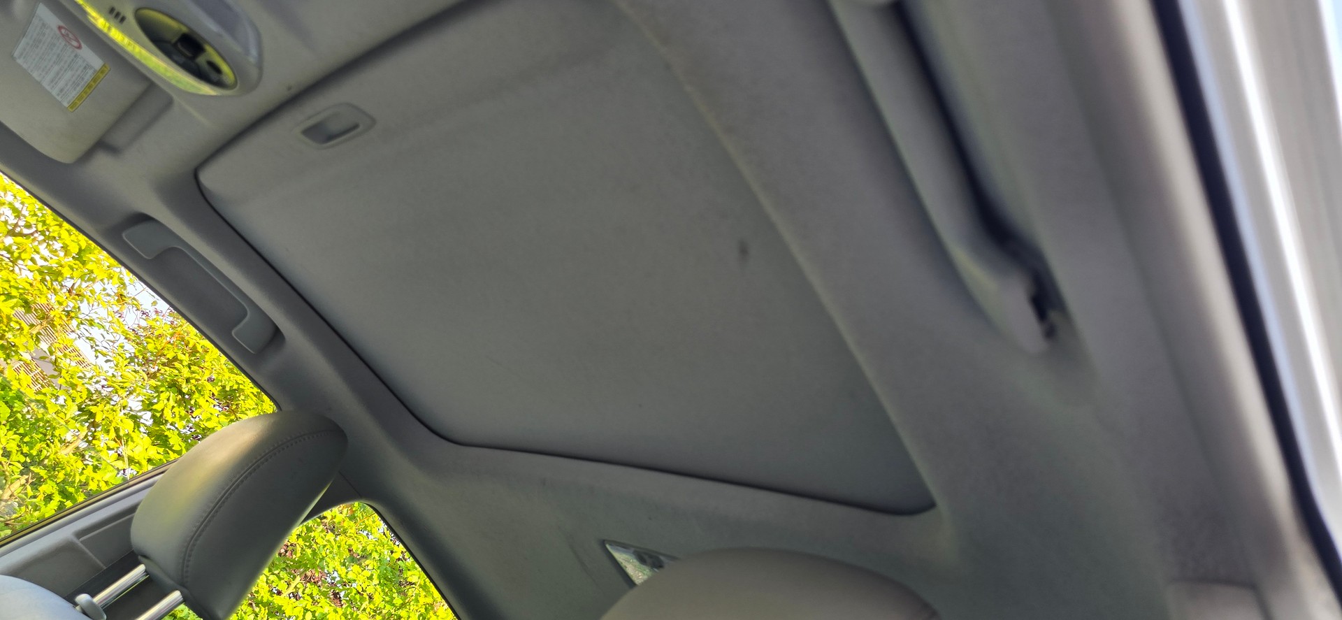 TOYOTA Prius 1.8 16V HSD Sol Premium-image-11