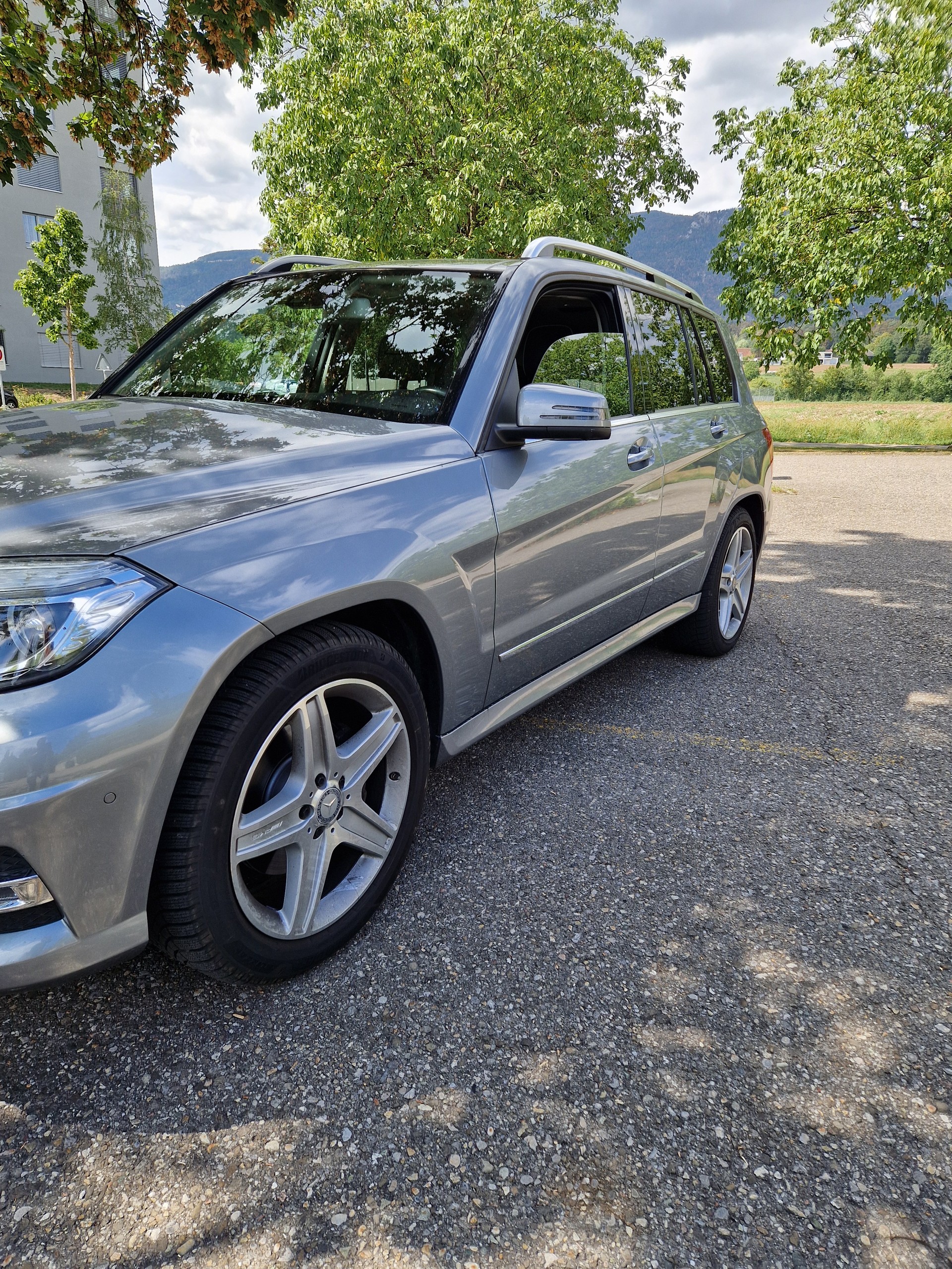 MERCEDES-BENZ GLK 220 BlueTEC Swiss Star Ed. 4Matic 7G-Tronic-showroom-element-3