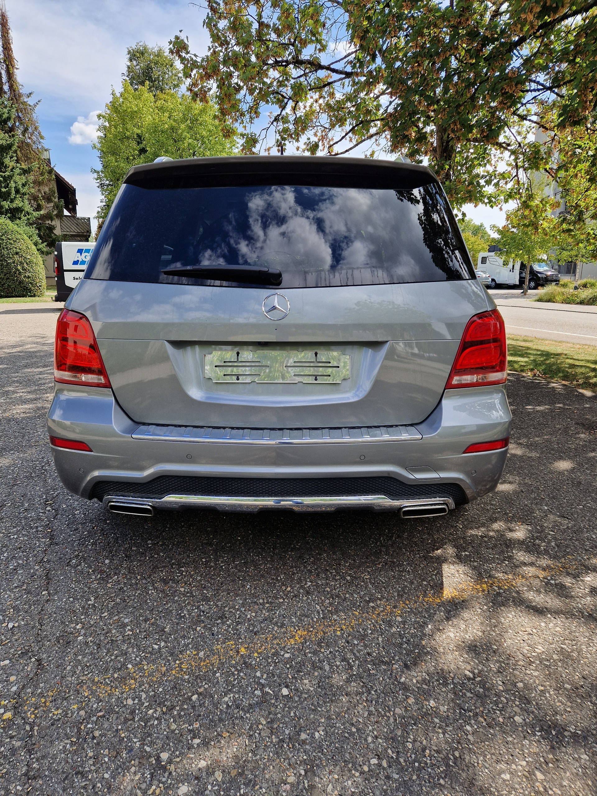 MERCEDES-BENZ GLK 220 BlueTEC Swiss Star Ed. 4Matic 7G-Tronic-showroom-element-1