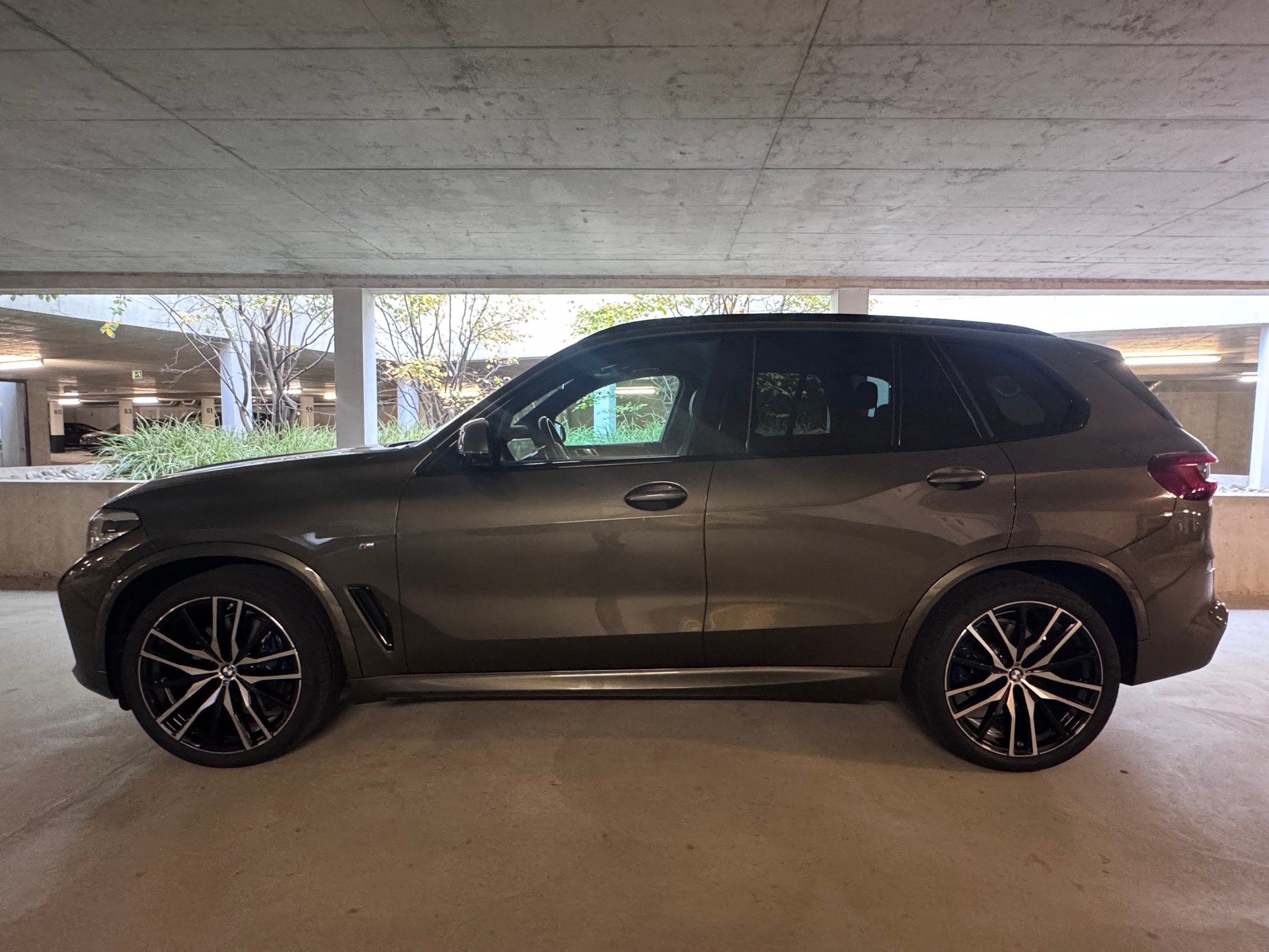 BMW 40i xDrive M-Sport-image-2