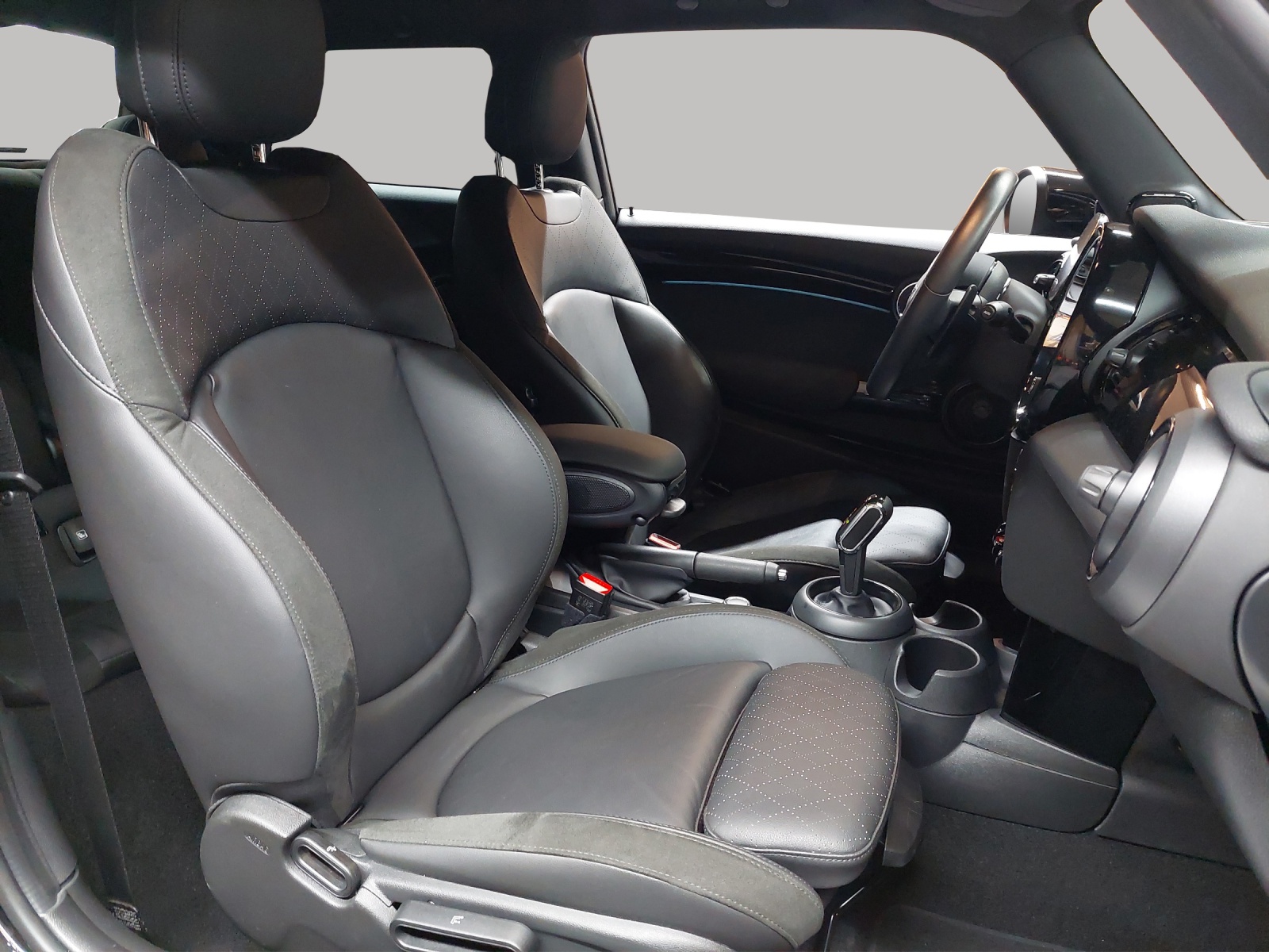 MINI Cooper S Steptronic DKG-image-8