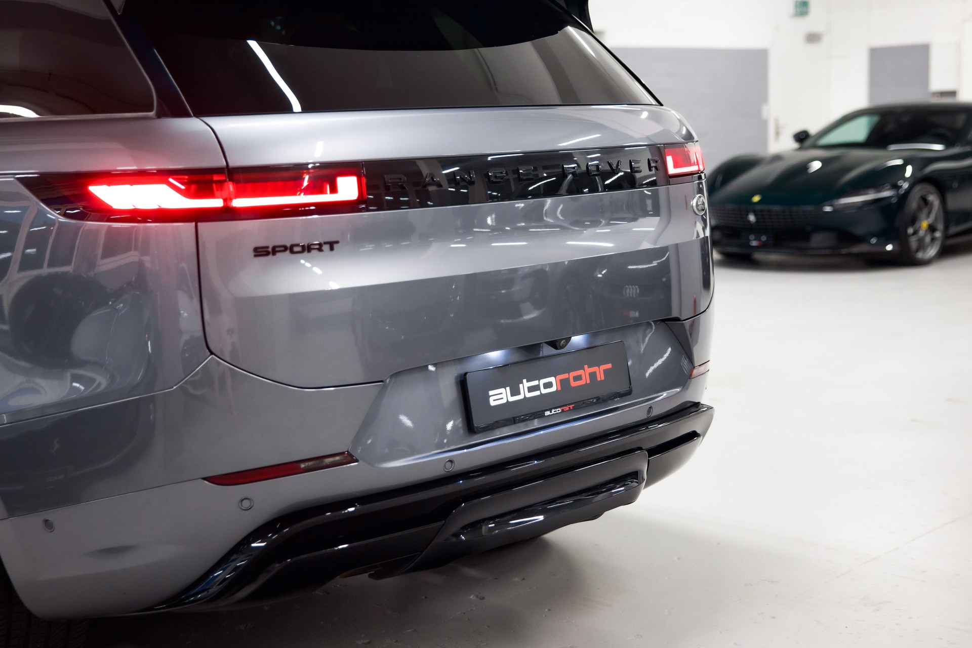 LAND ROVER Range Rover Sport D350 3.0 TD6 MHEV Autobiography Automatic-image-13