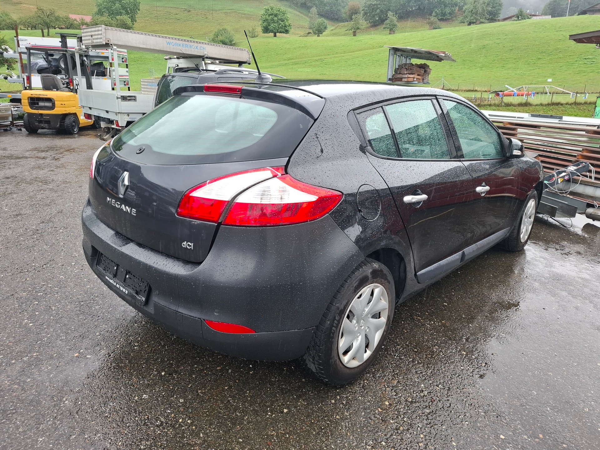 RENAULT Mégane 1.5 dCi Dynamique EDC-image-1