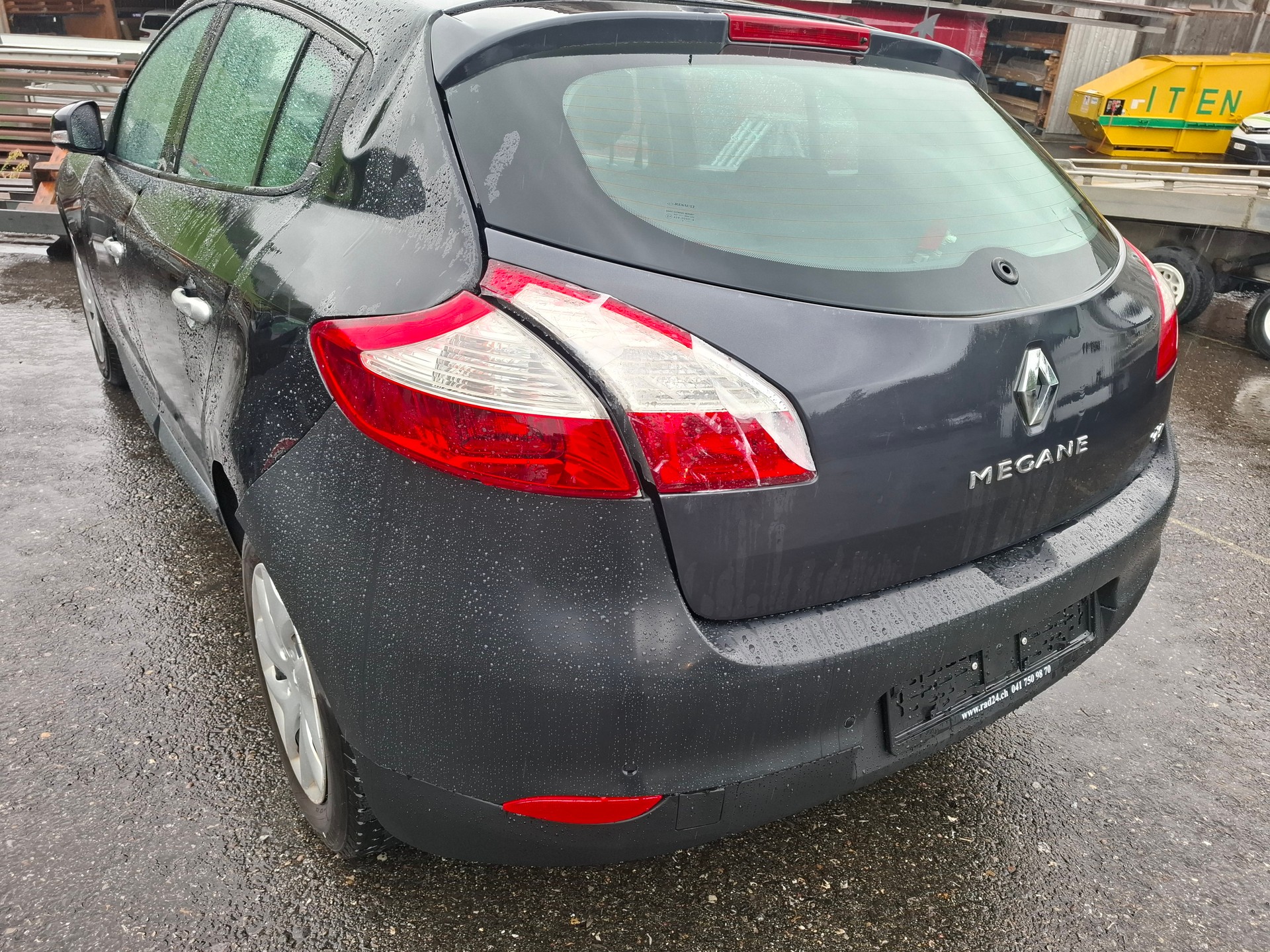 RENAULT Mégane 1.5 dCi Dynamique EDC-image-2