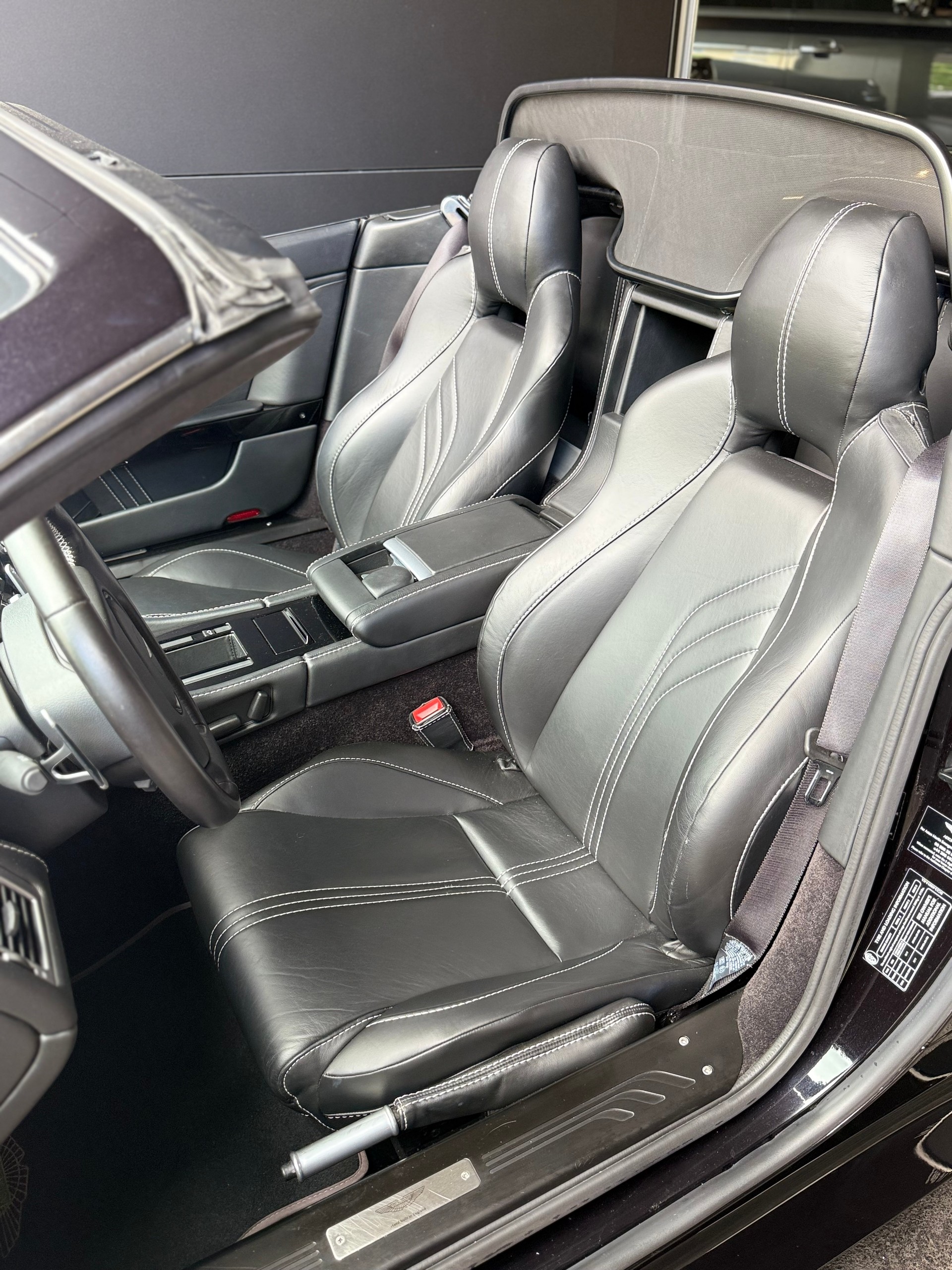 ASTON MARTIN V8 Vantage 4.7 S - SP10 1/161-image-13