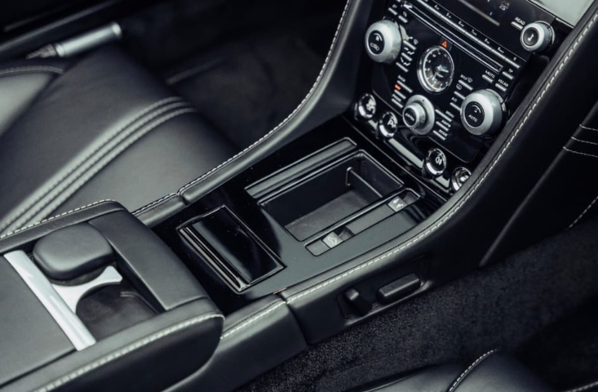 ASTON MARTIN V8 Vantage 4.7 S - SP10 1/161-image-12