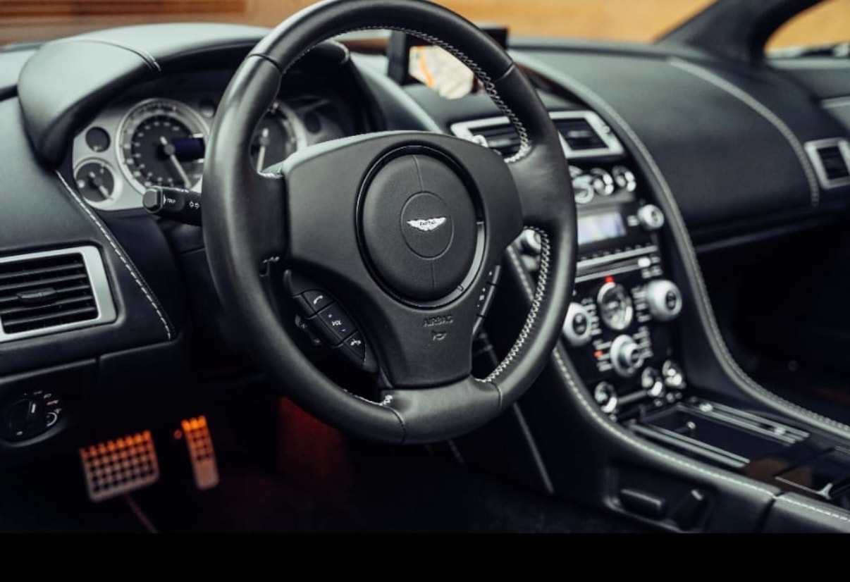 ASTON MARTIN V8 Vantage 4.7 S - SP10 1/161-image-7