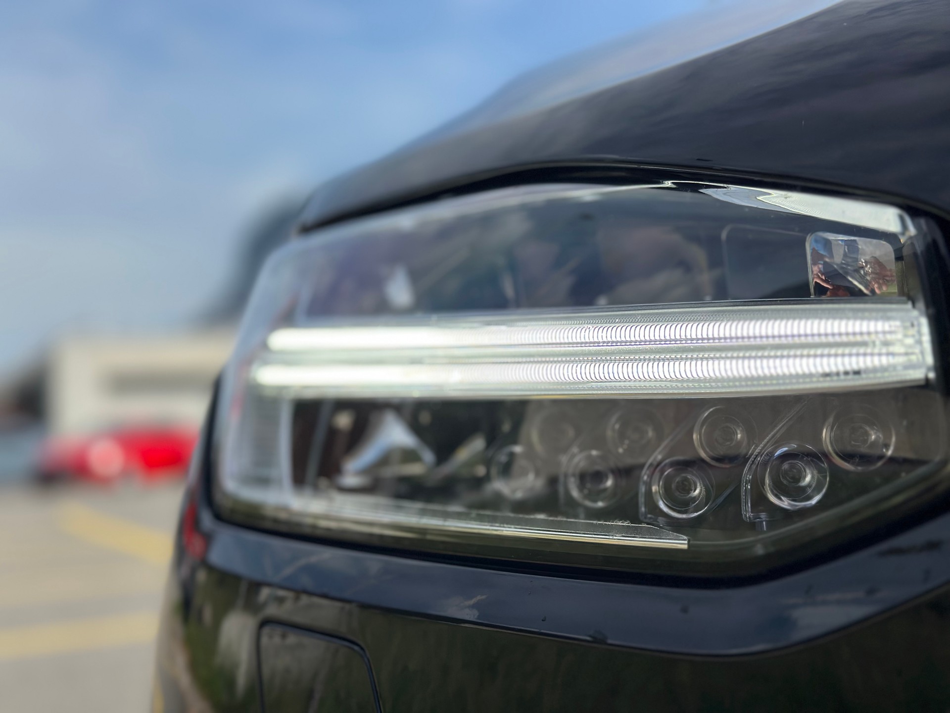 VOLVO XC90 D5 AWD R-Design Geartronic-image-5