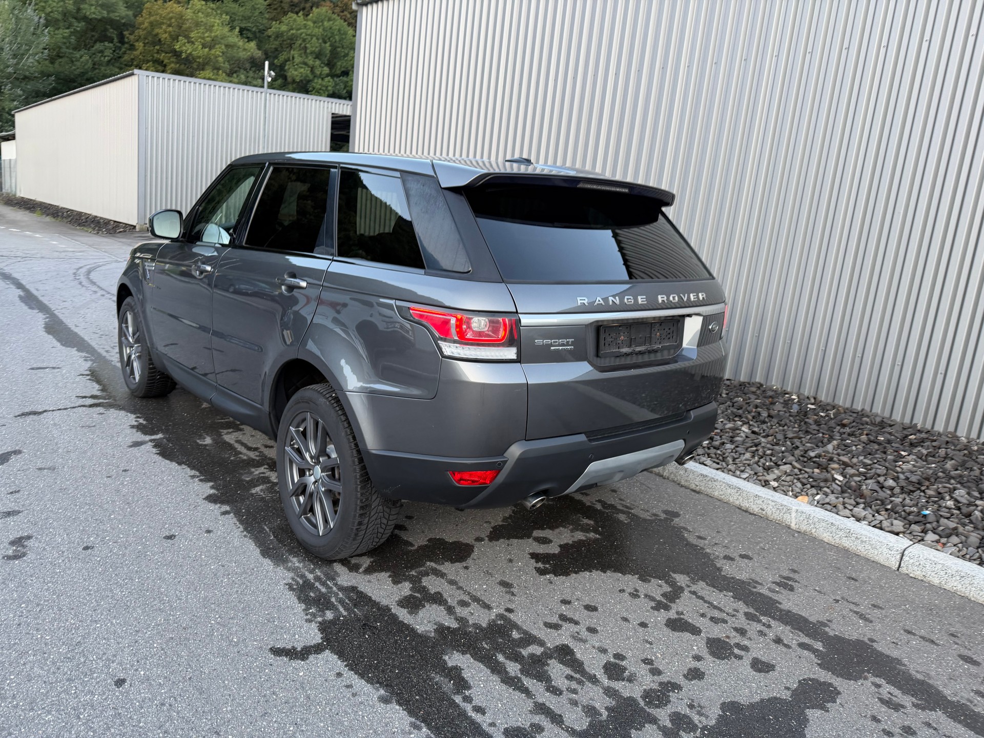 LAND ROVER Range Rover Sport 3.0 SDV6 HSE Automatic-image-2